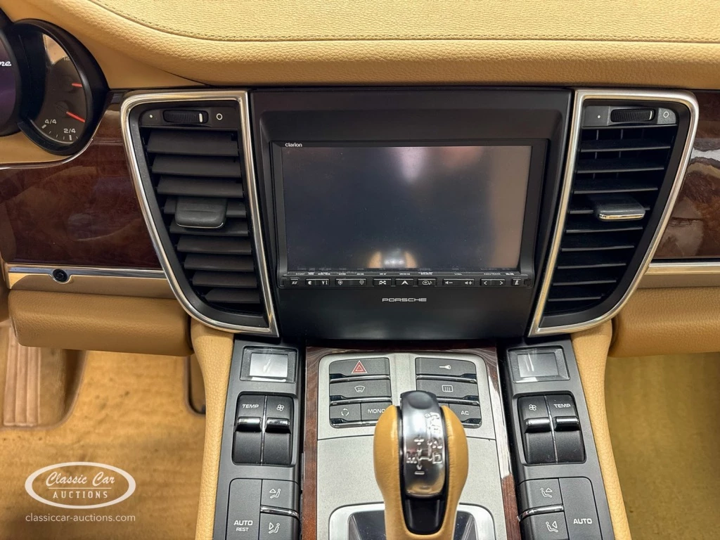 Hoofdafbeelding Porsche Panamera