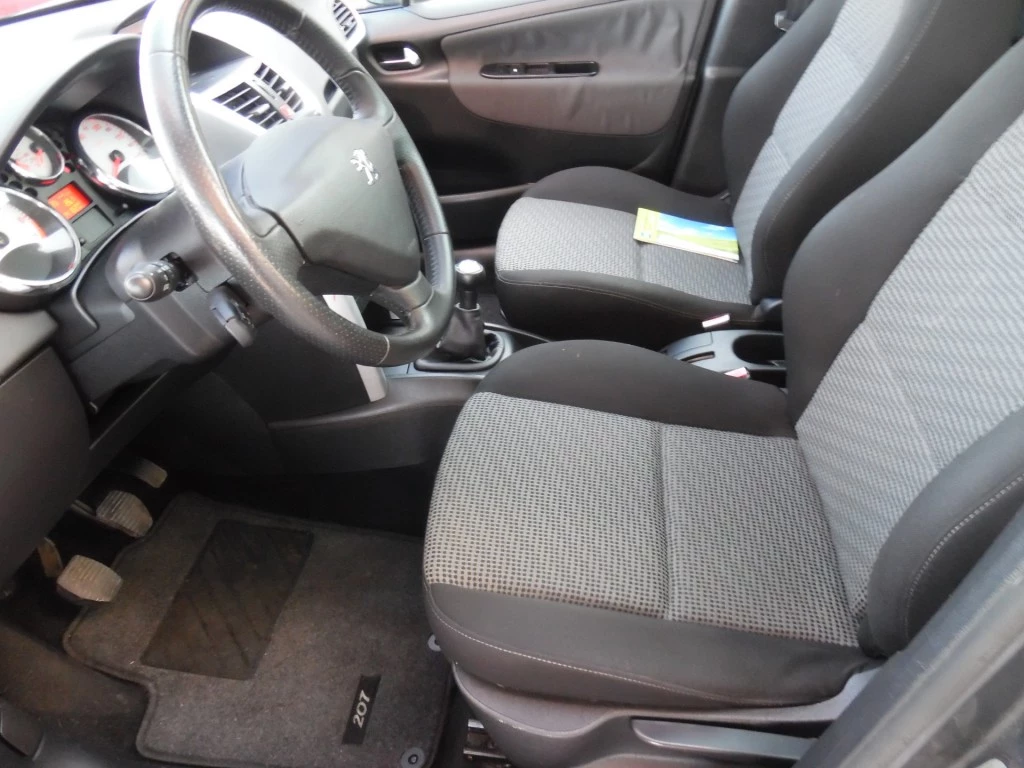 Hoofdafbeelding Peugeot 207