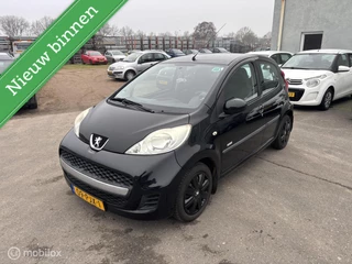 Peugeot 107 1.0-12V XS 2011 met nieuwe apk