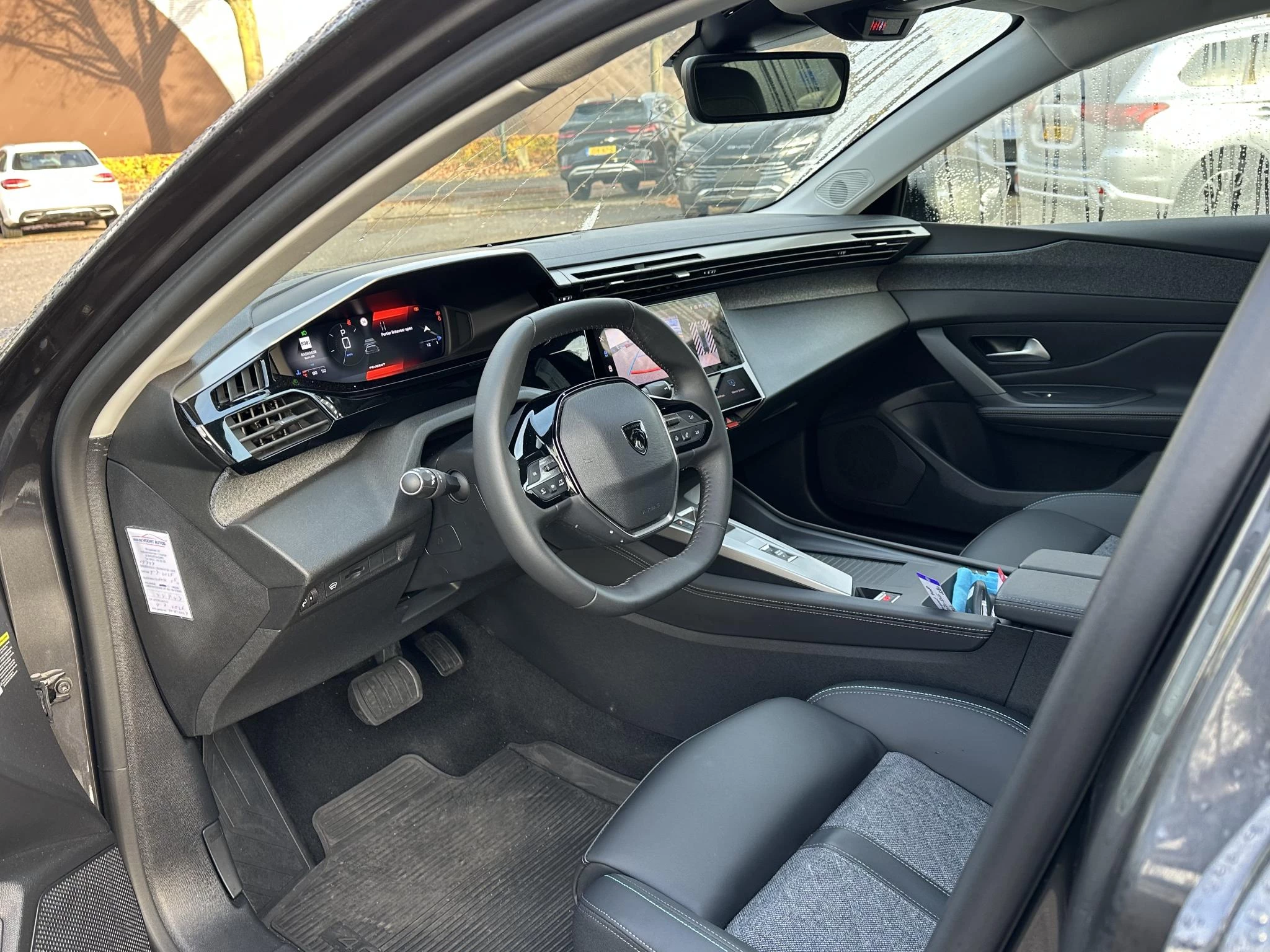 Hoofdafbeelding Peugeot 408