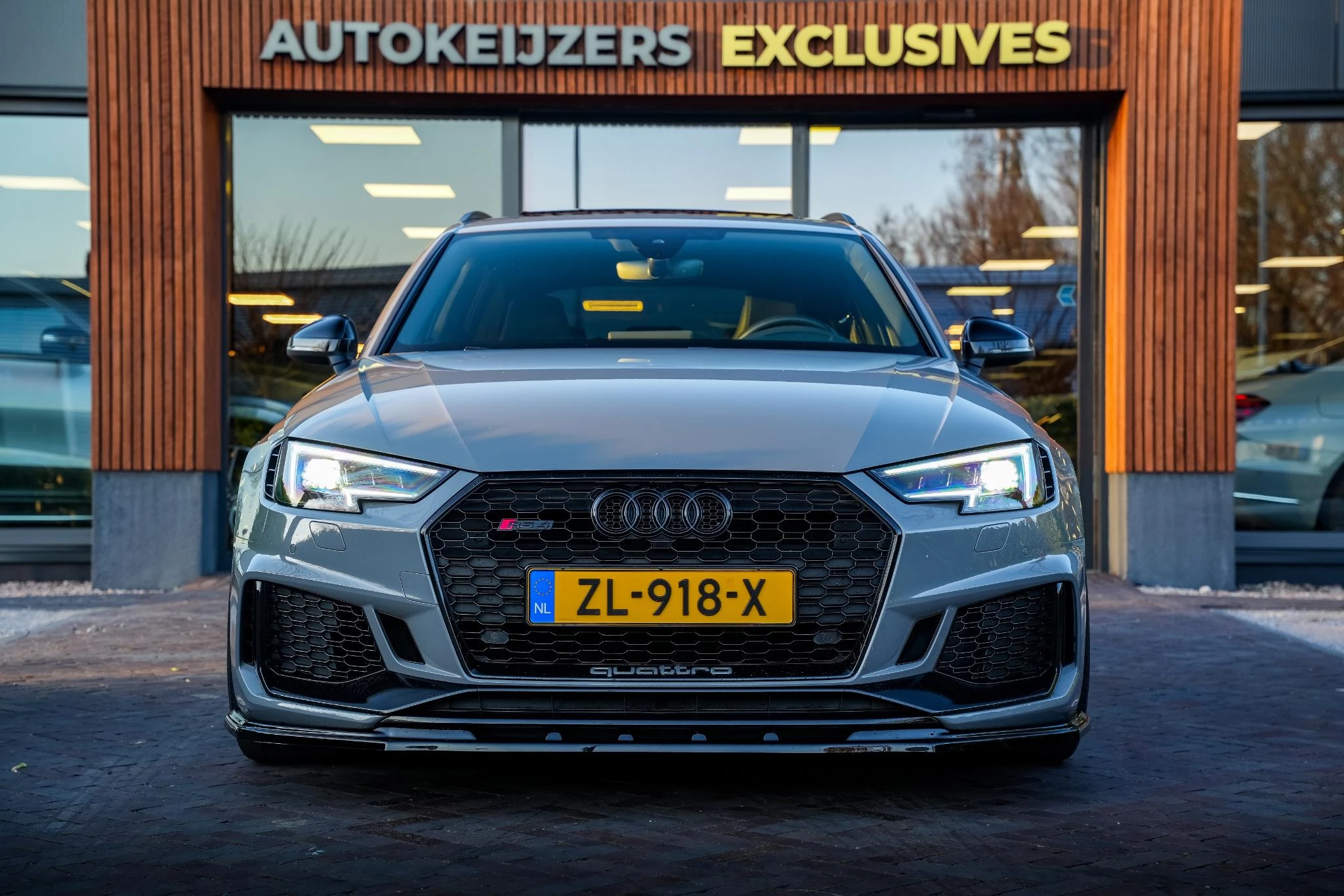 Hoofdafbeelding Audi RS4