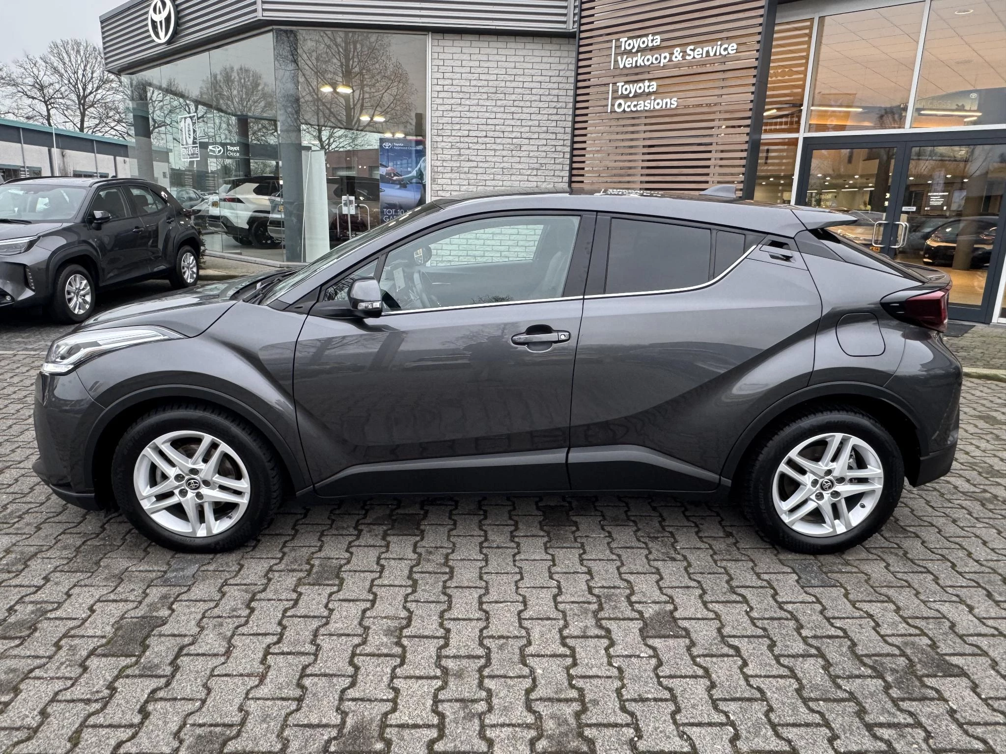 Hoofdafbeelding Toyota C-HR