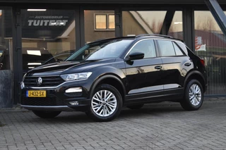 Volkswagen T-Roc 1.5 TSI Style | ADAPTIEVE CRUISE CONTROLE | LANE ASSIST | PARKEERSENSOREN VOOR EN ACHTER | CLIMATE CONTROLE