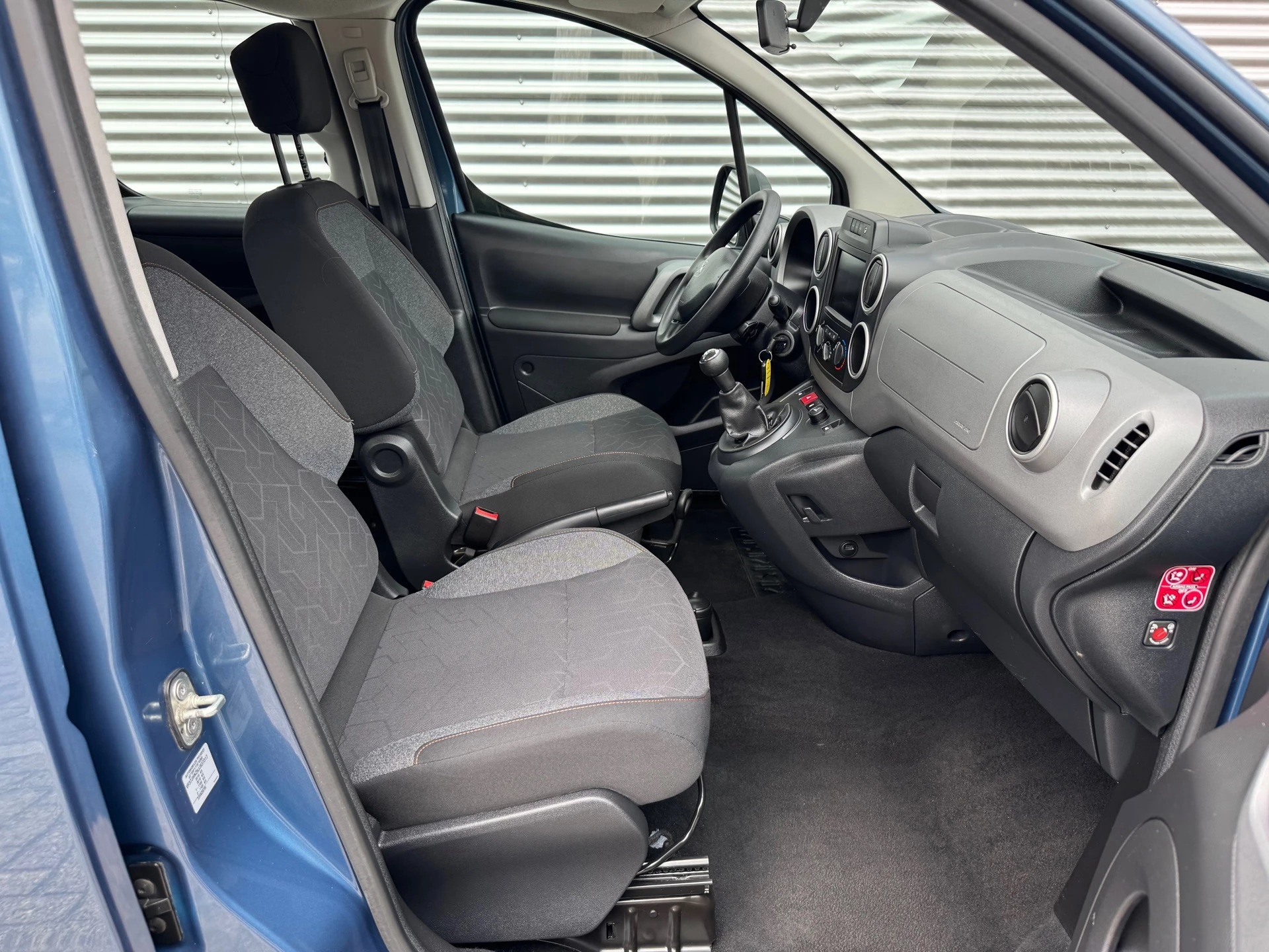 Hoofdafbeelding Peugeot Partner