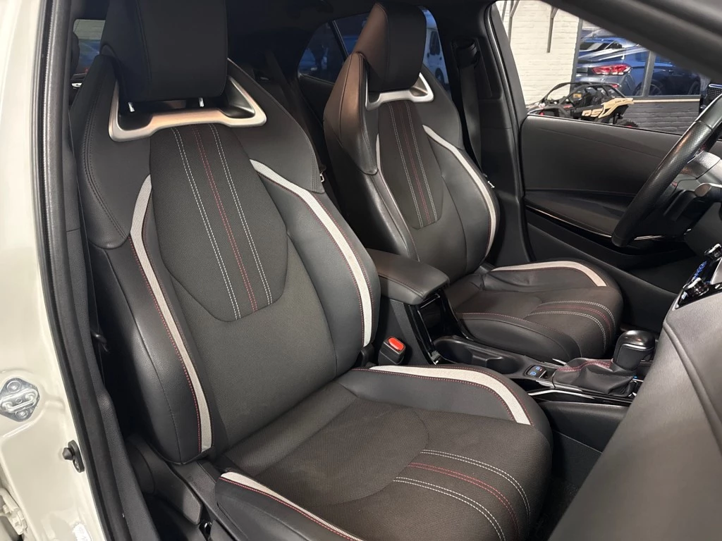 Hoofdafbeelding Toyota Corolla