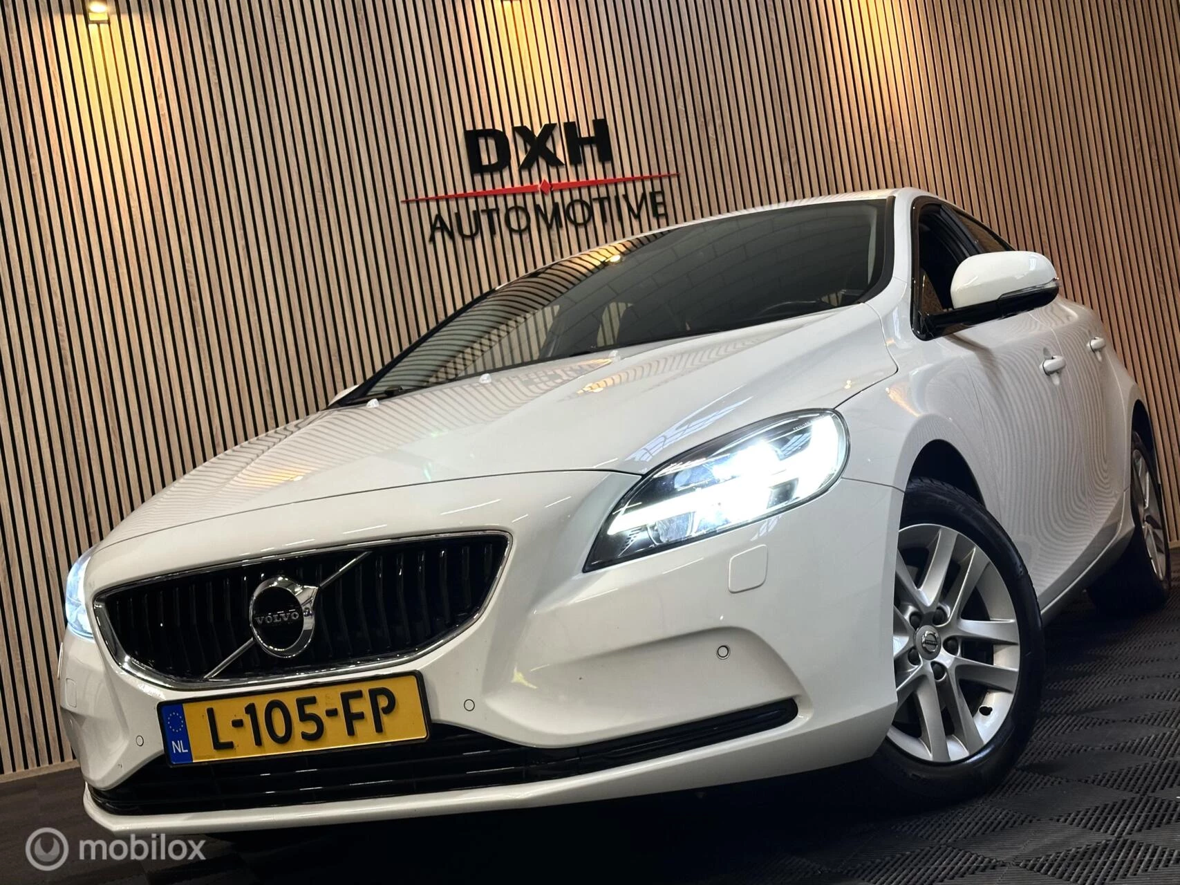 Hoofdafbeelding Volvo V40