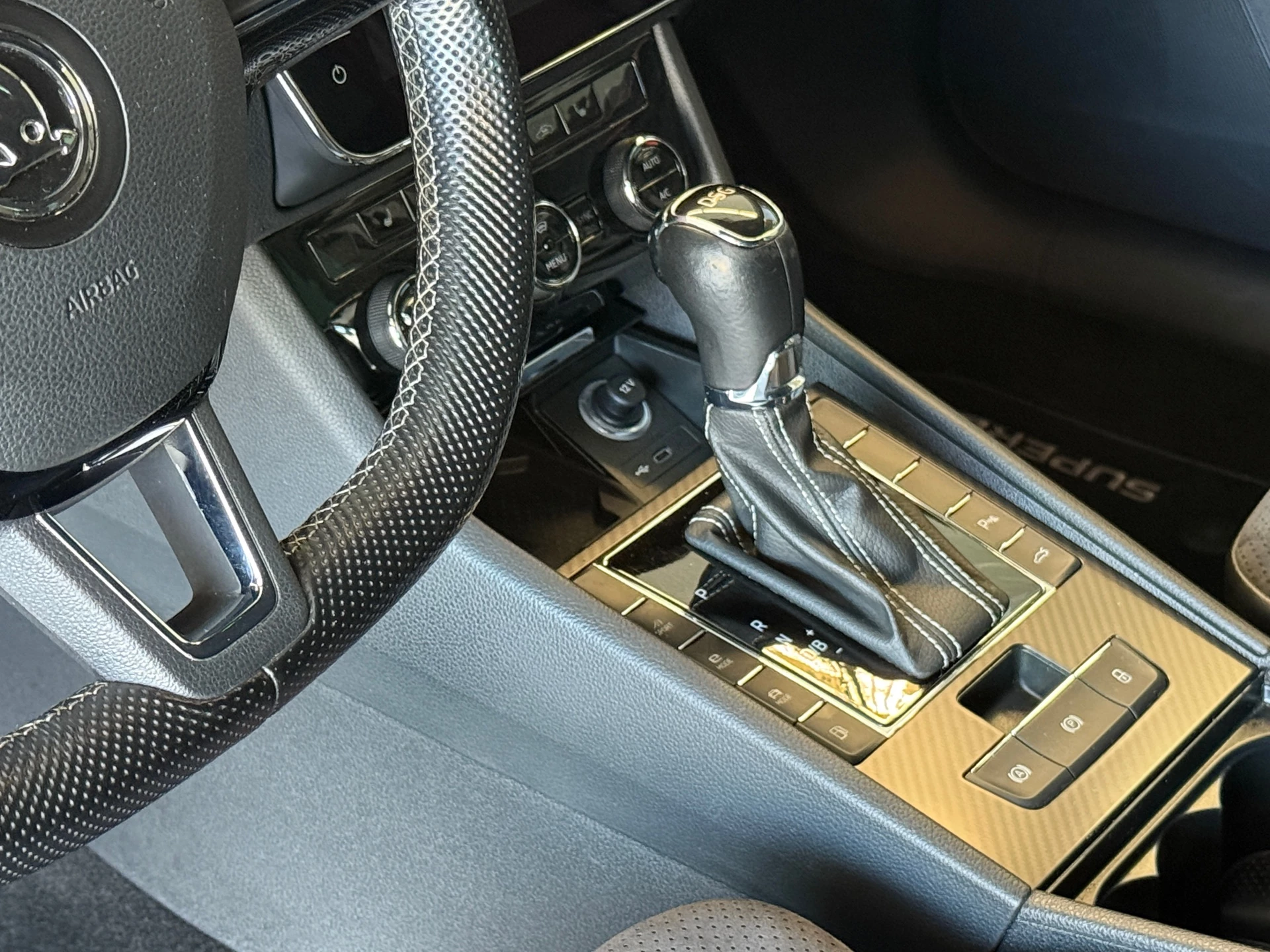 Hoofdafbeelding Škoda Superb