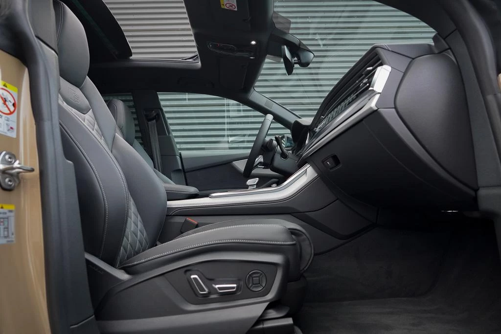 Hoofdafbeelding Audi Q8