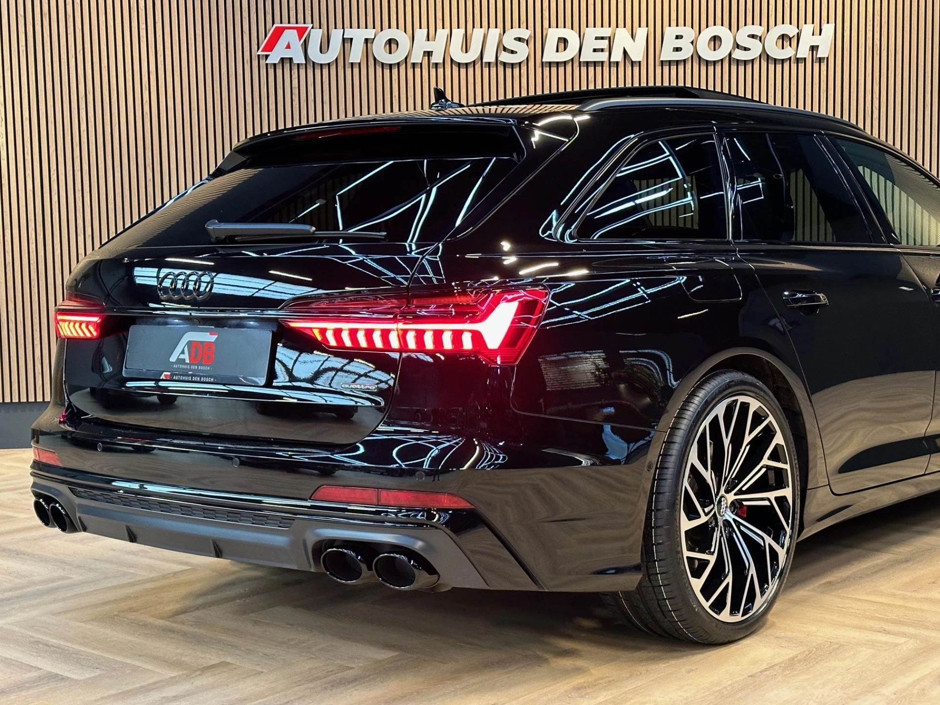 Hoofdafbeelding Audi A6