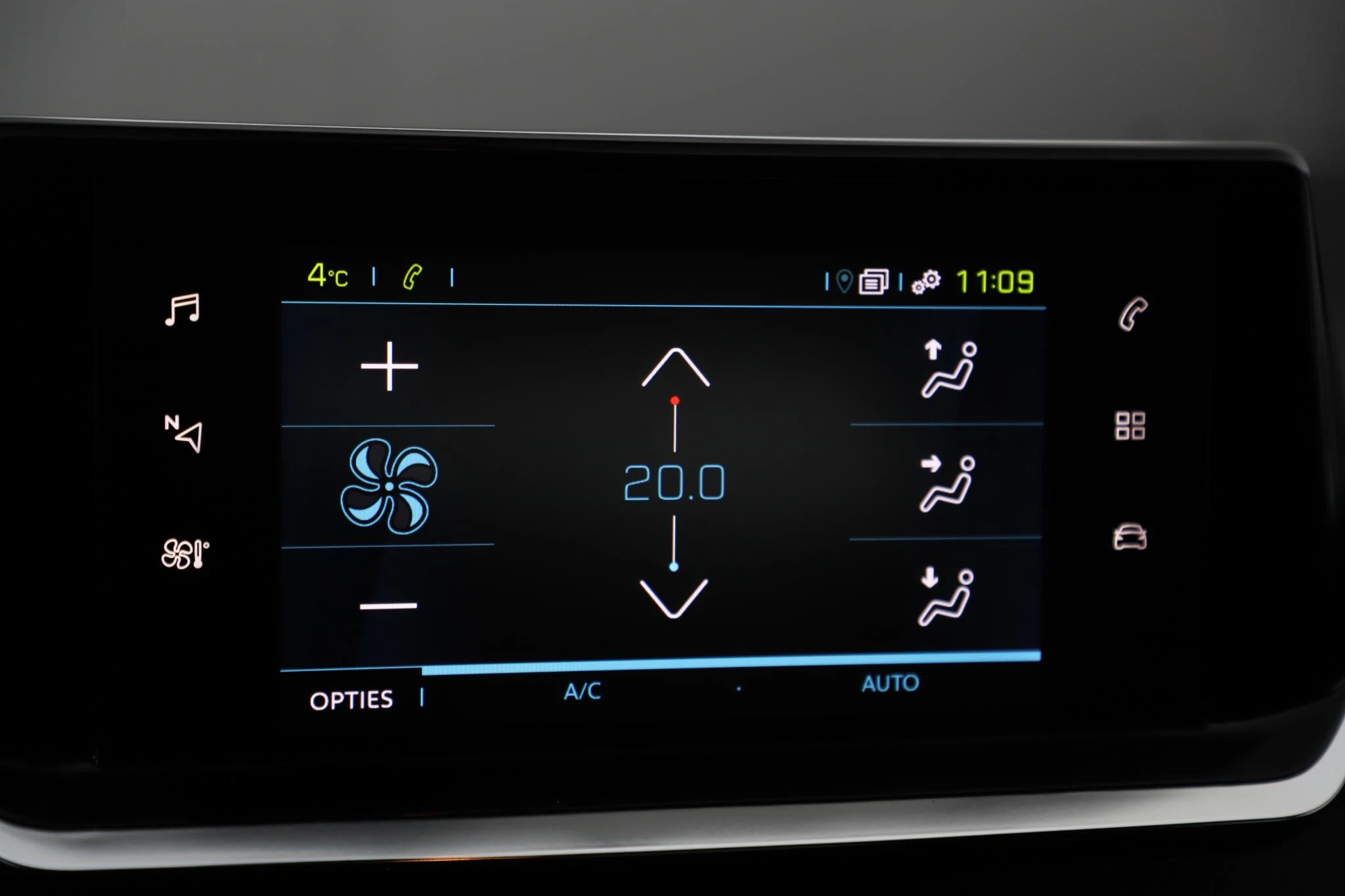 Hoofdafbeelding Peugeot e-208