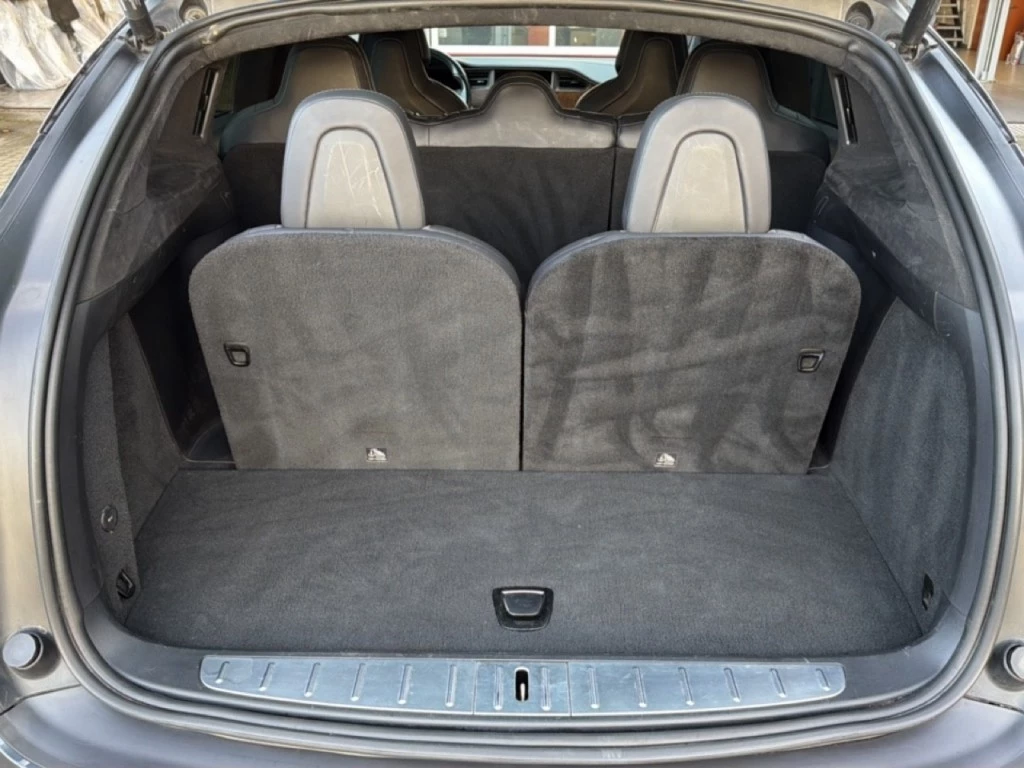 Hoofdafbeelding Tesla Model X