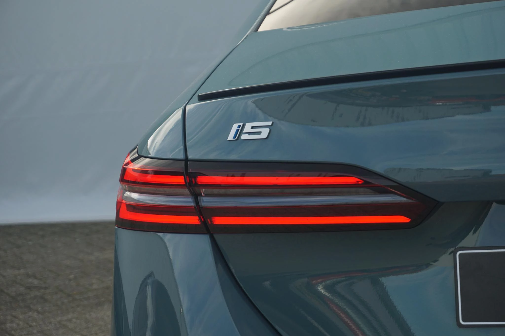 Hoofdafbeelding BMW i5