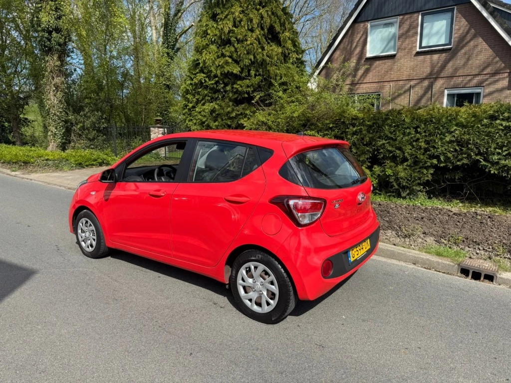 Hoofdafbeelding Hyundai i10