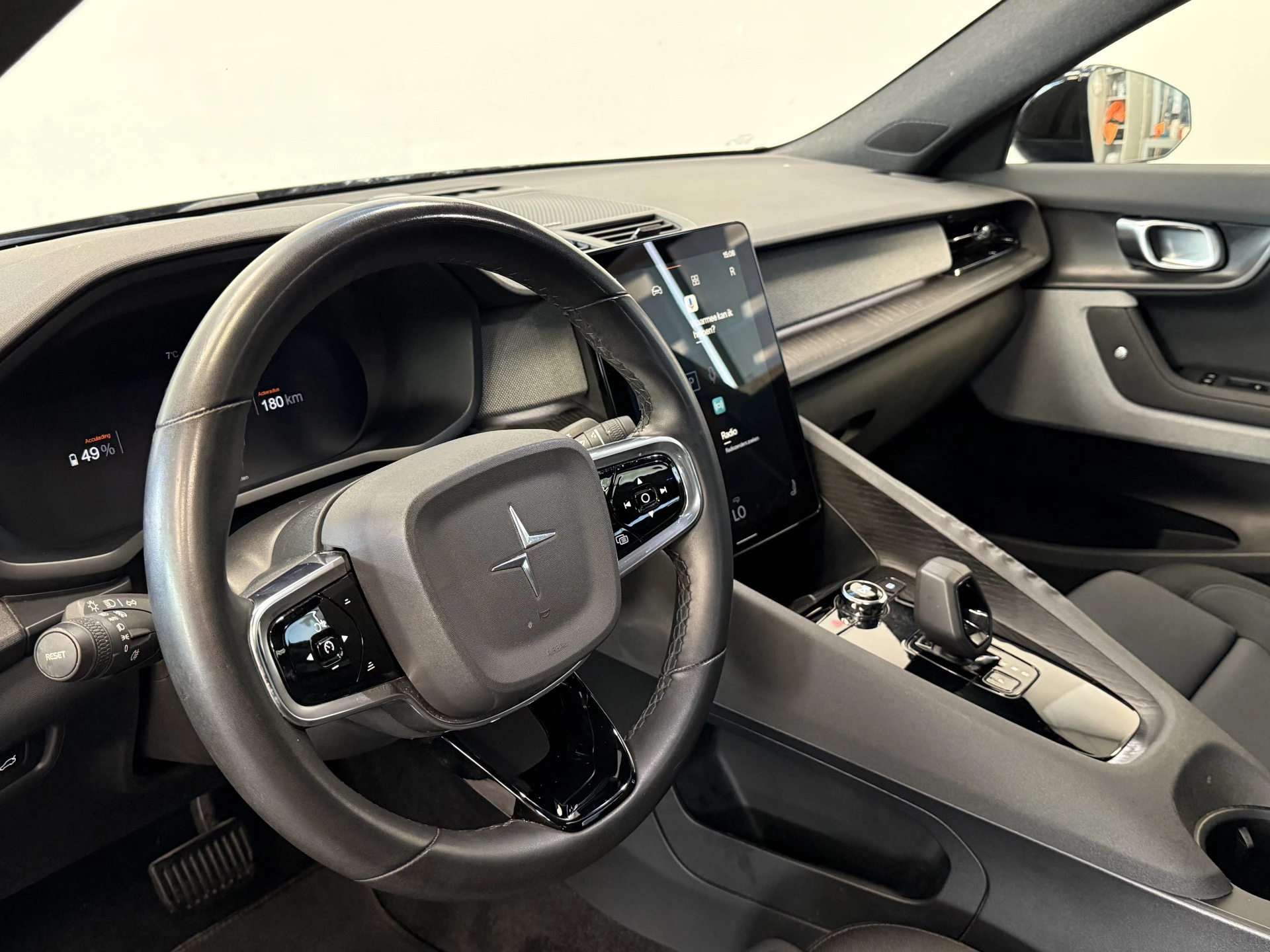 Hoofdafbeelding Polestar 2