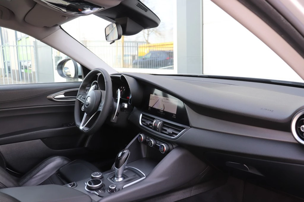 Hoofdafbeelding Alfa Romeo Giulia