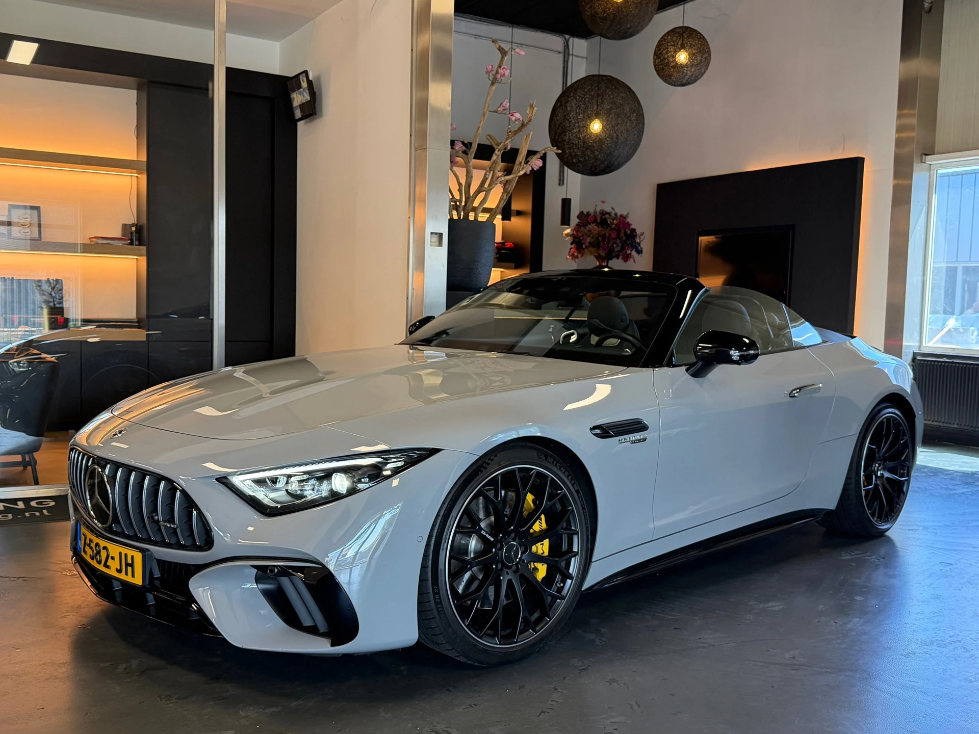 Hoofdafbeelding Mercedes-Benz SL
