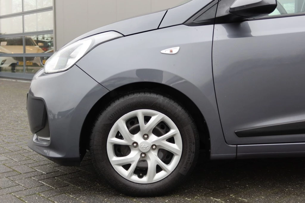 Hoofdafbeelding Hyundai i10