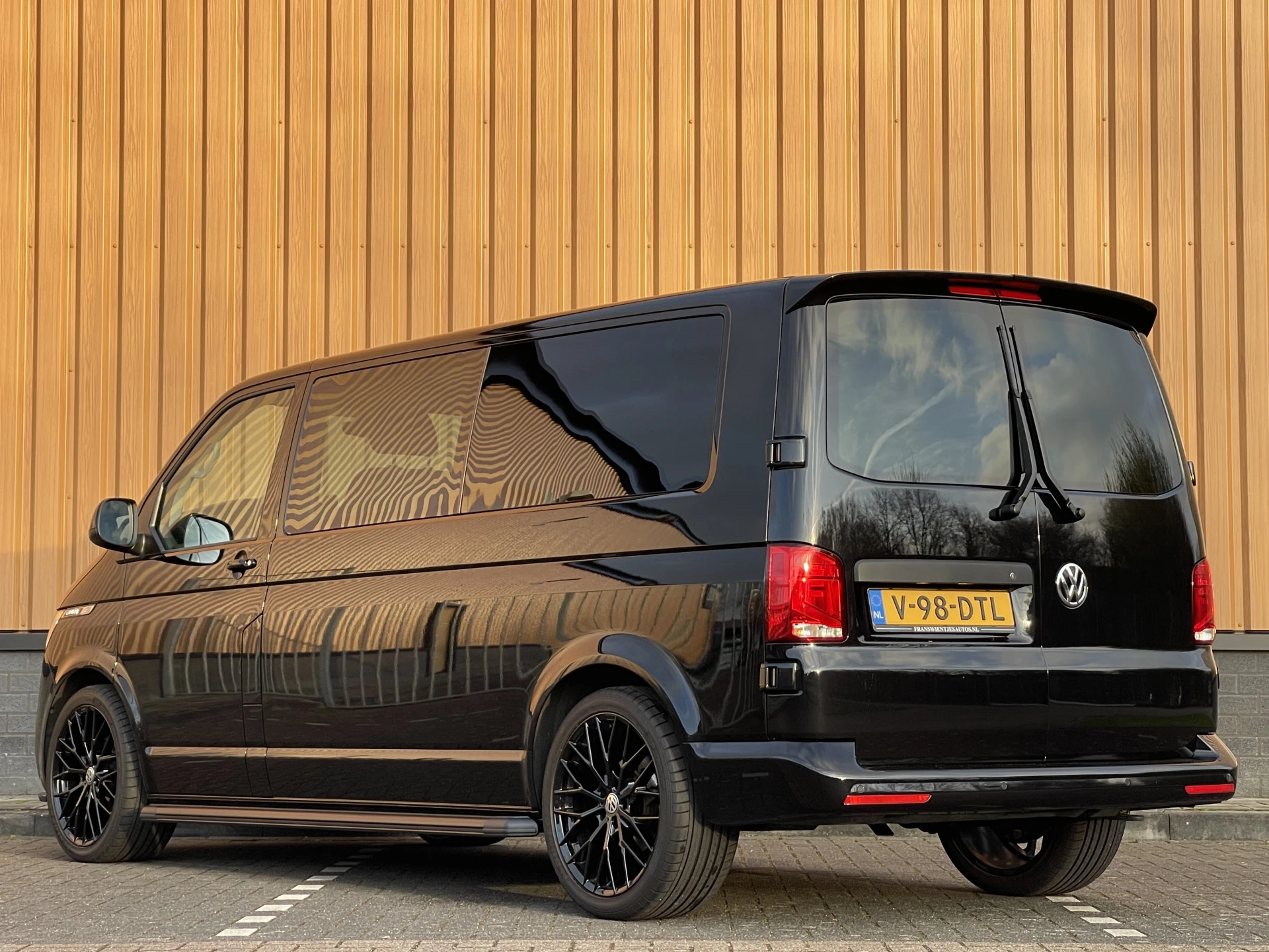 Hoofdafbeelding Volkswagen Transporter