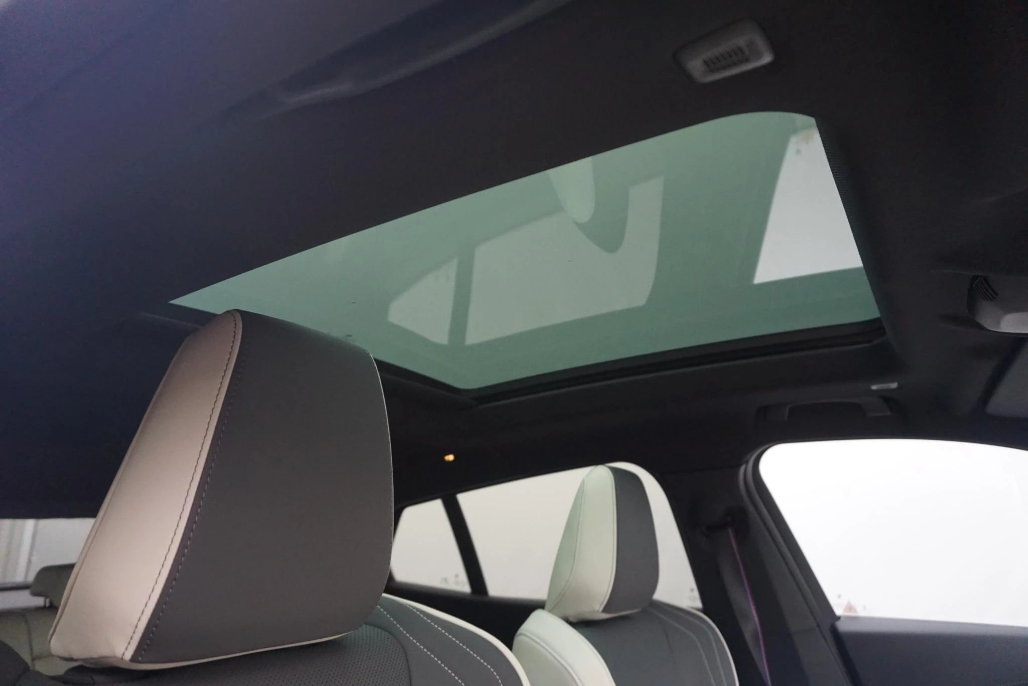 Hoofdafbeelding BMW iX2