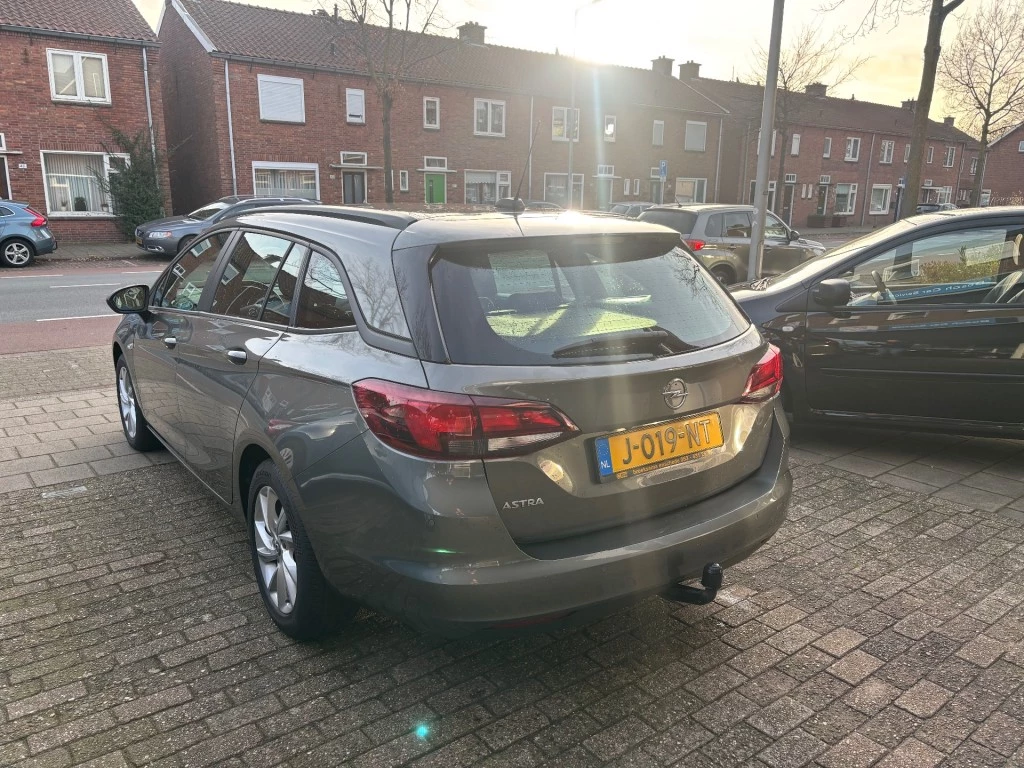 Hoofdafbeelding Opel Astra