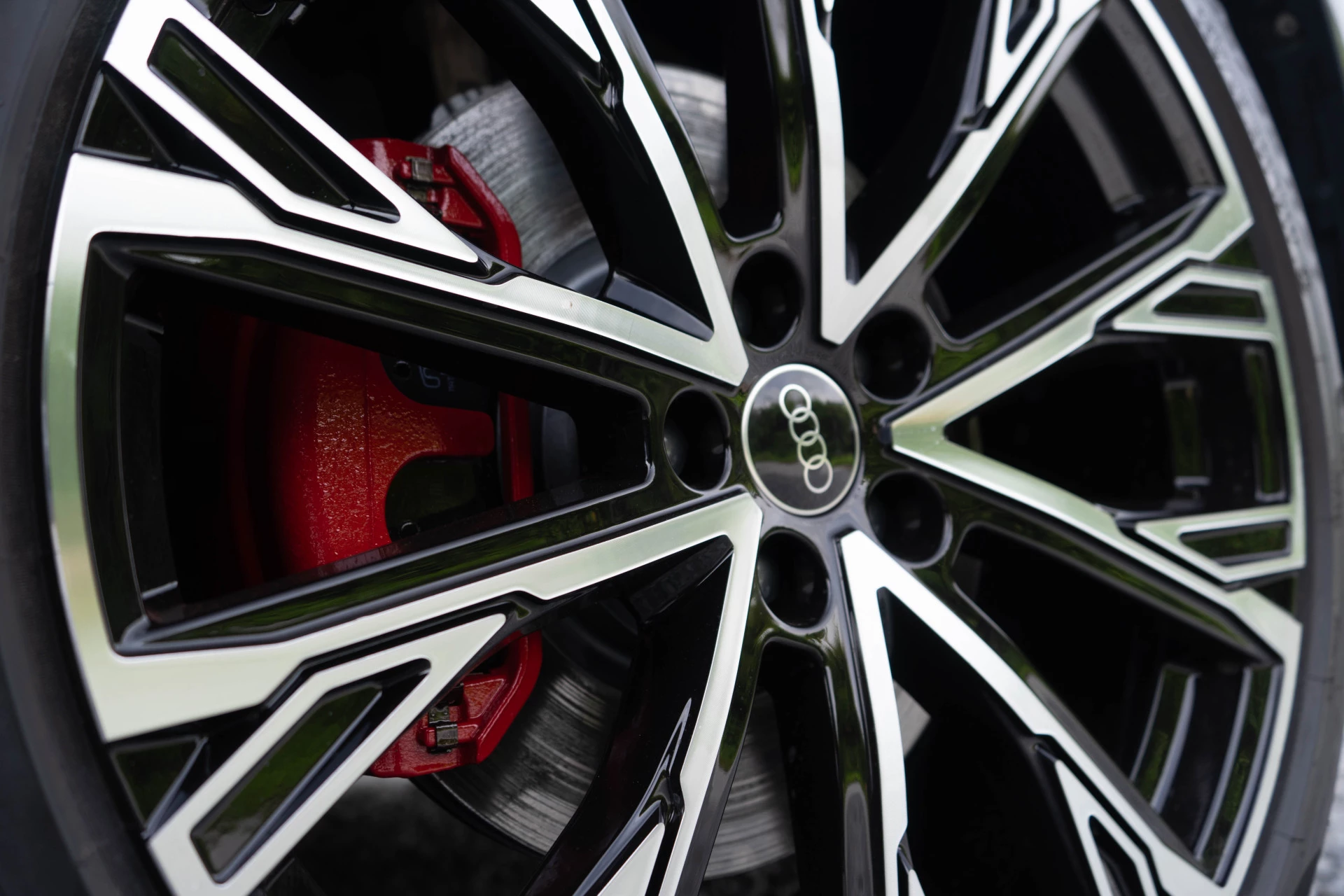 Hoofdafbeelding Audi Q4 e-tron