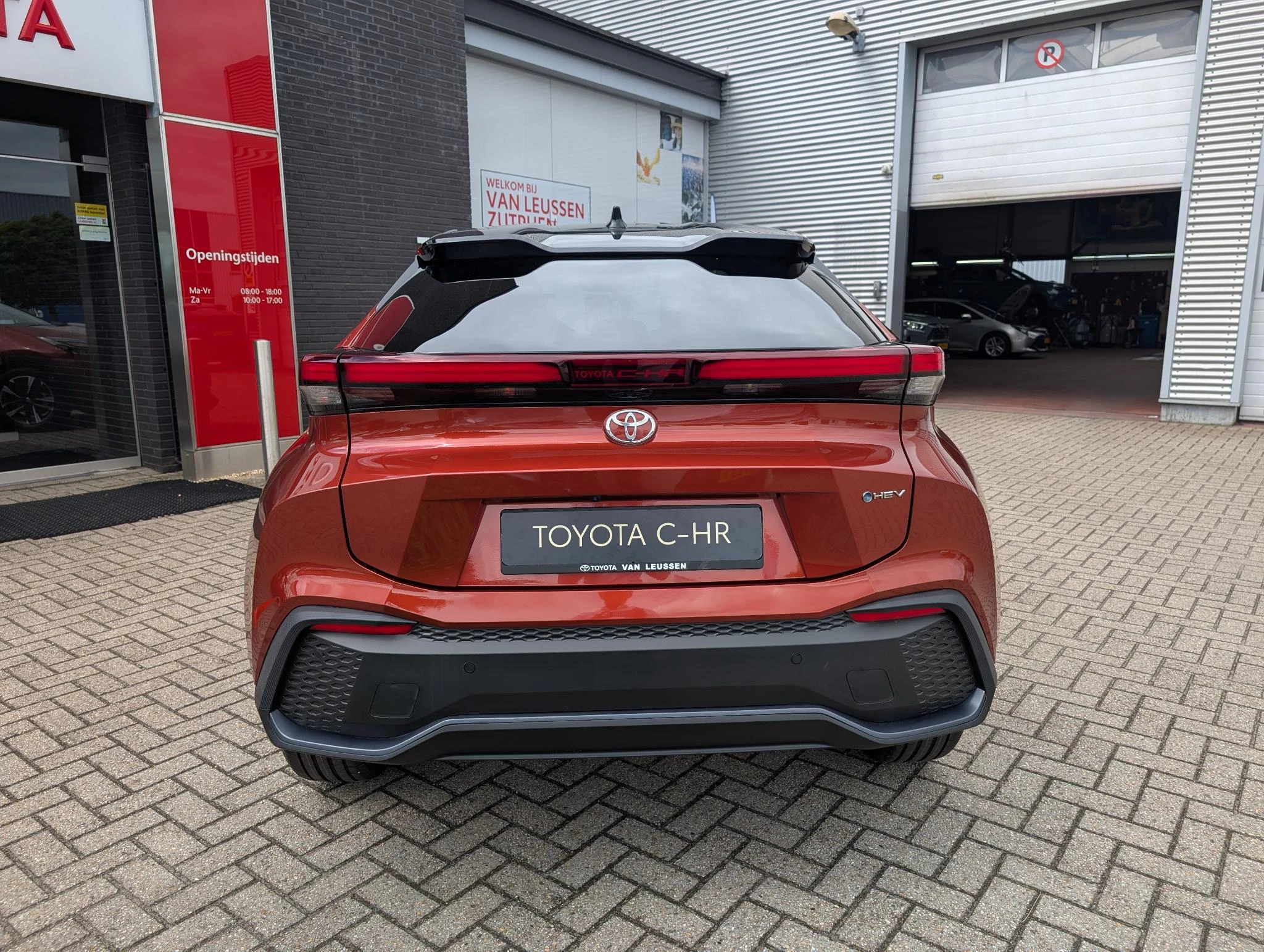 Hoofdafbeelding Toyota C-HR