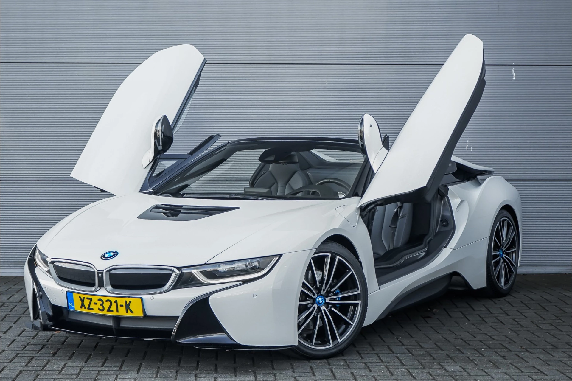 Hoofdafbeelding BMW i8