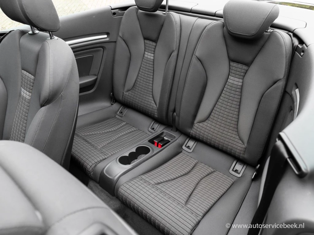 Hoofdafbeelding Audi Cabriolet