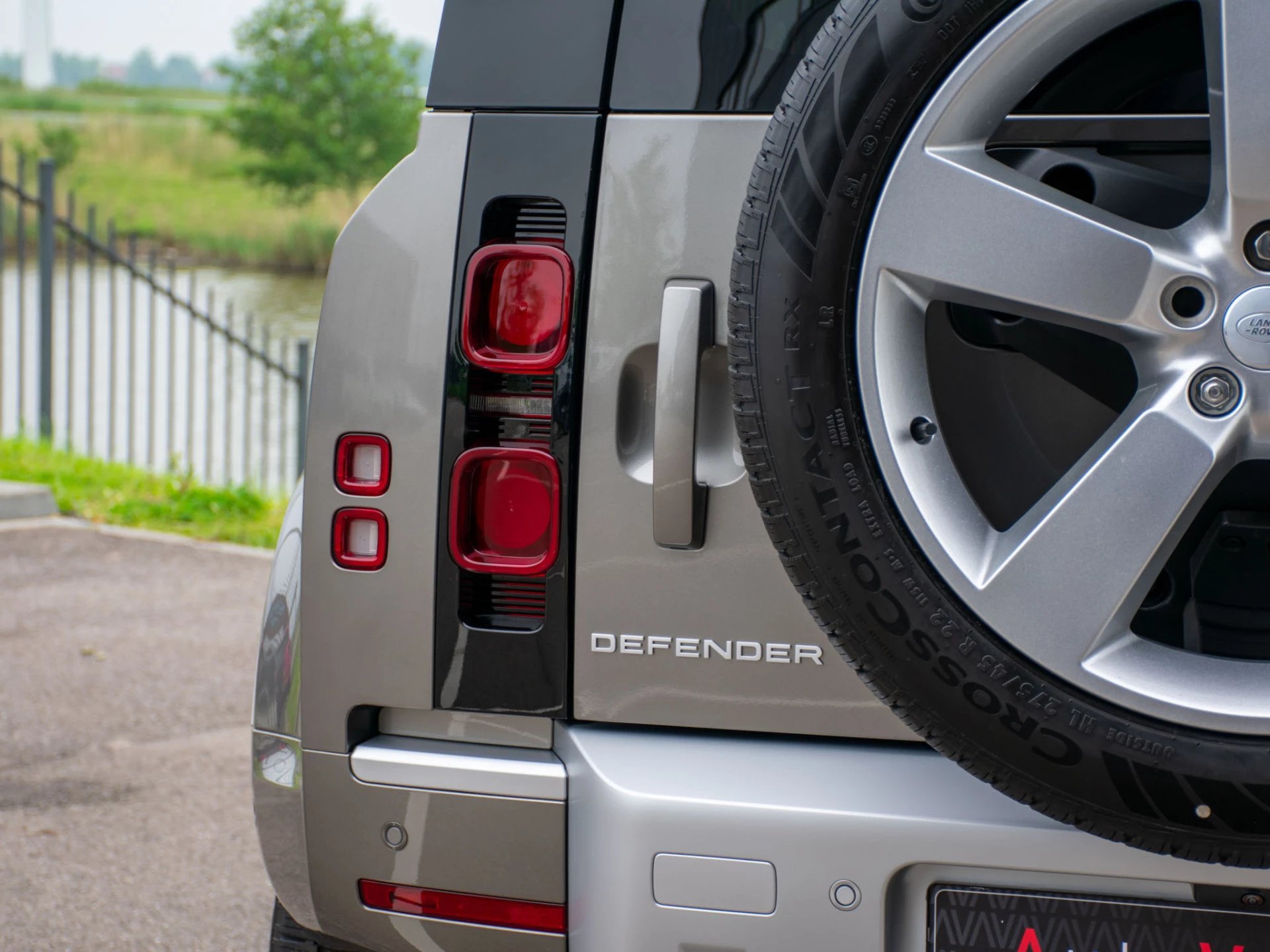 Hoofdafbeelding Land Rover Defender