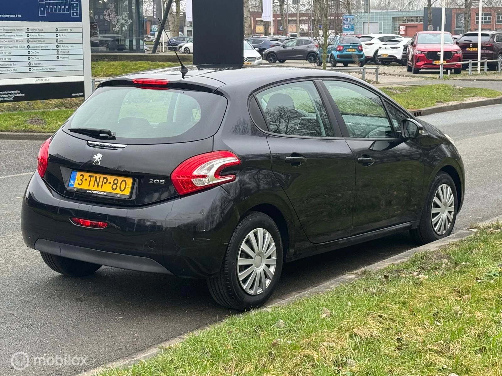 Hoofdafbeelding Peugeot 208