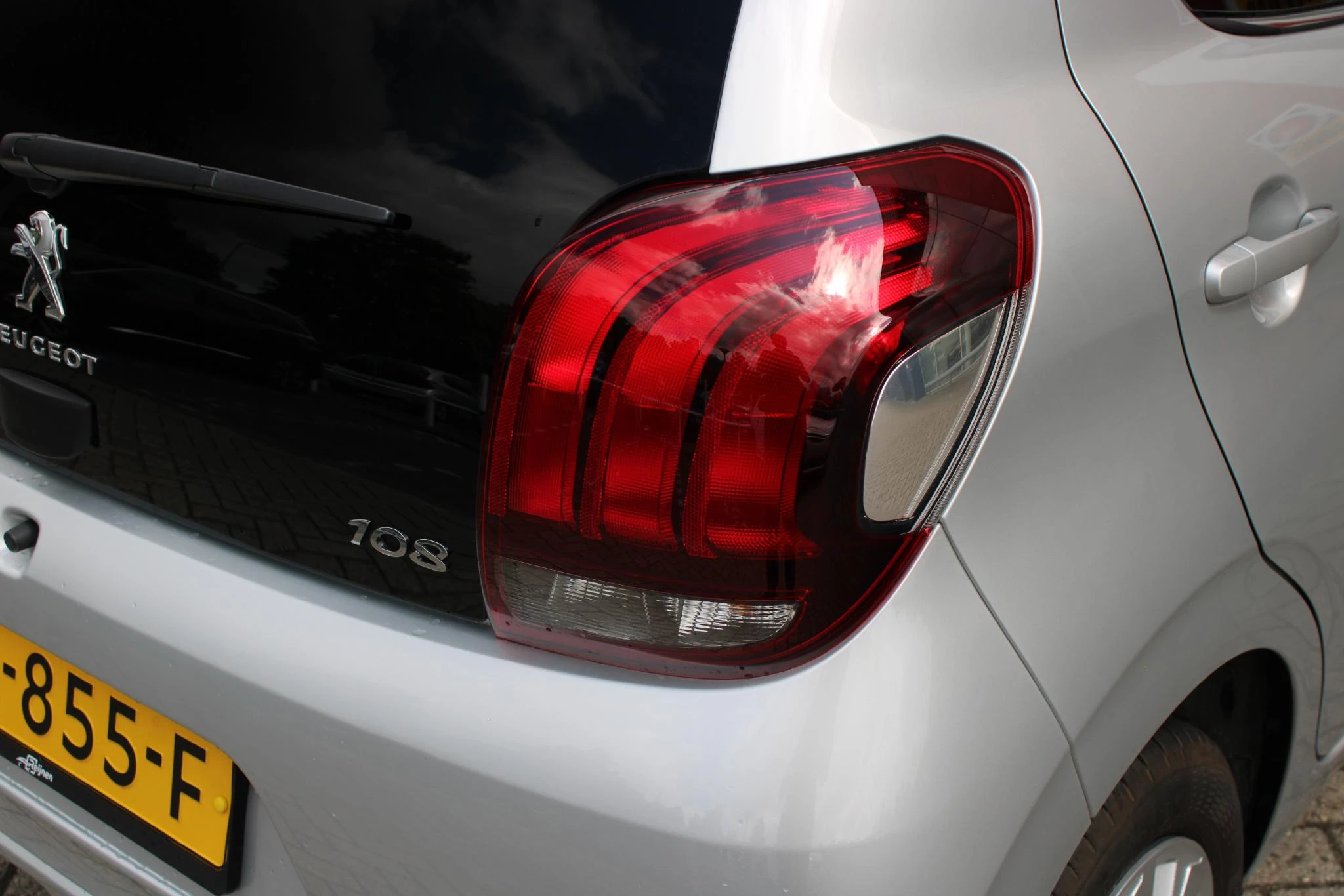 Hoofdafbeelding Peugeot 108