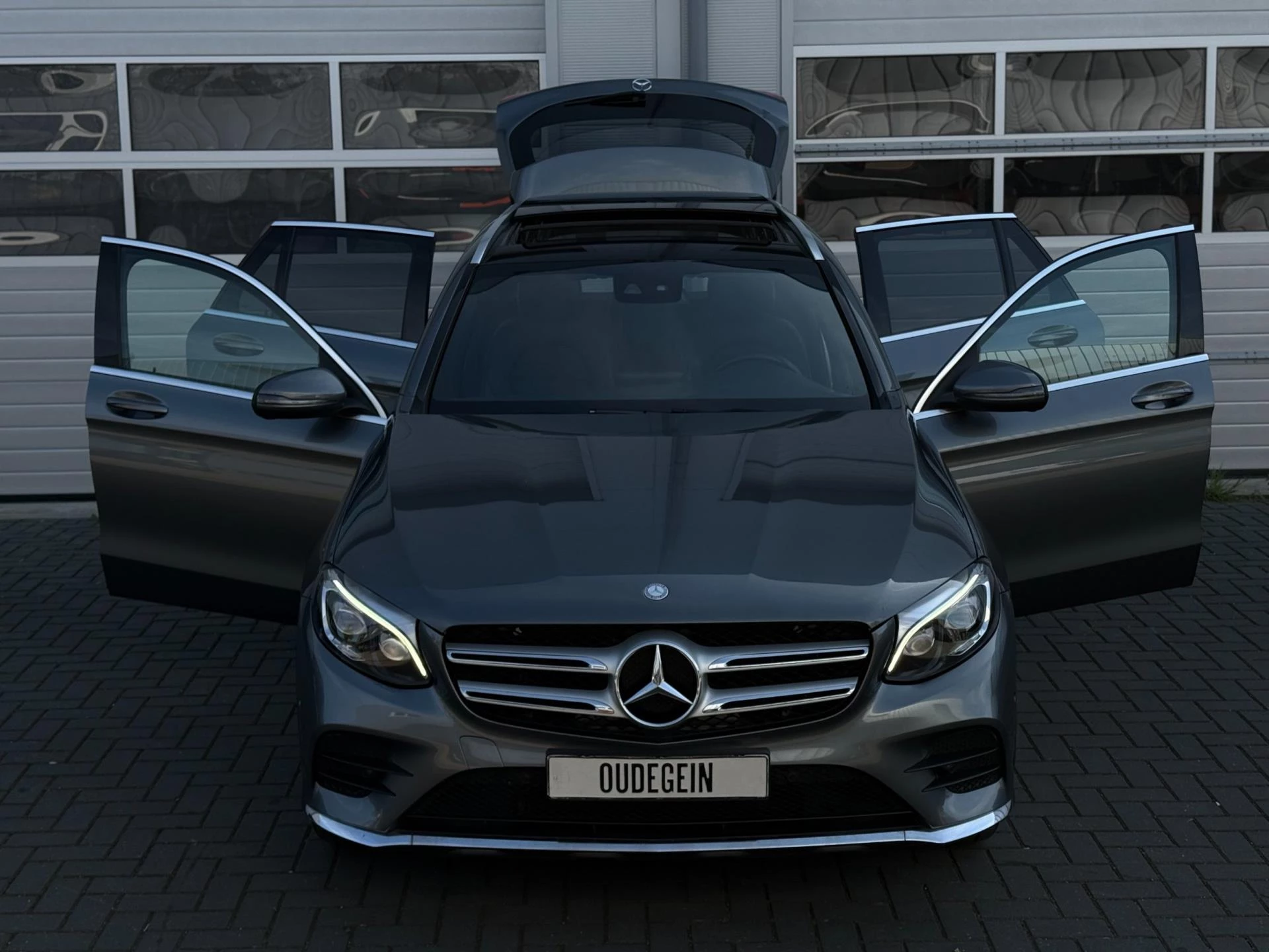 Hoofdafbeelding Mercedes-Benz GLC