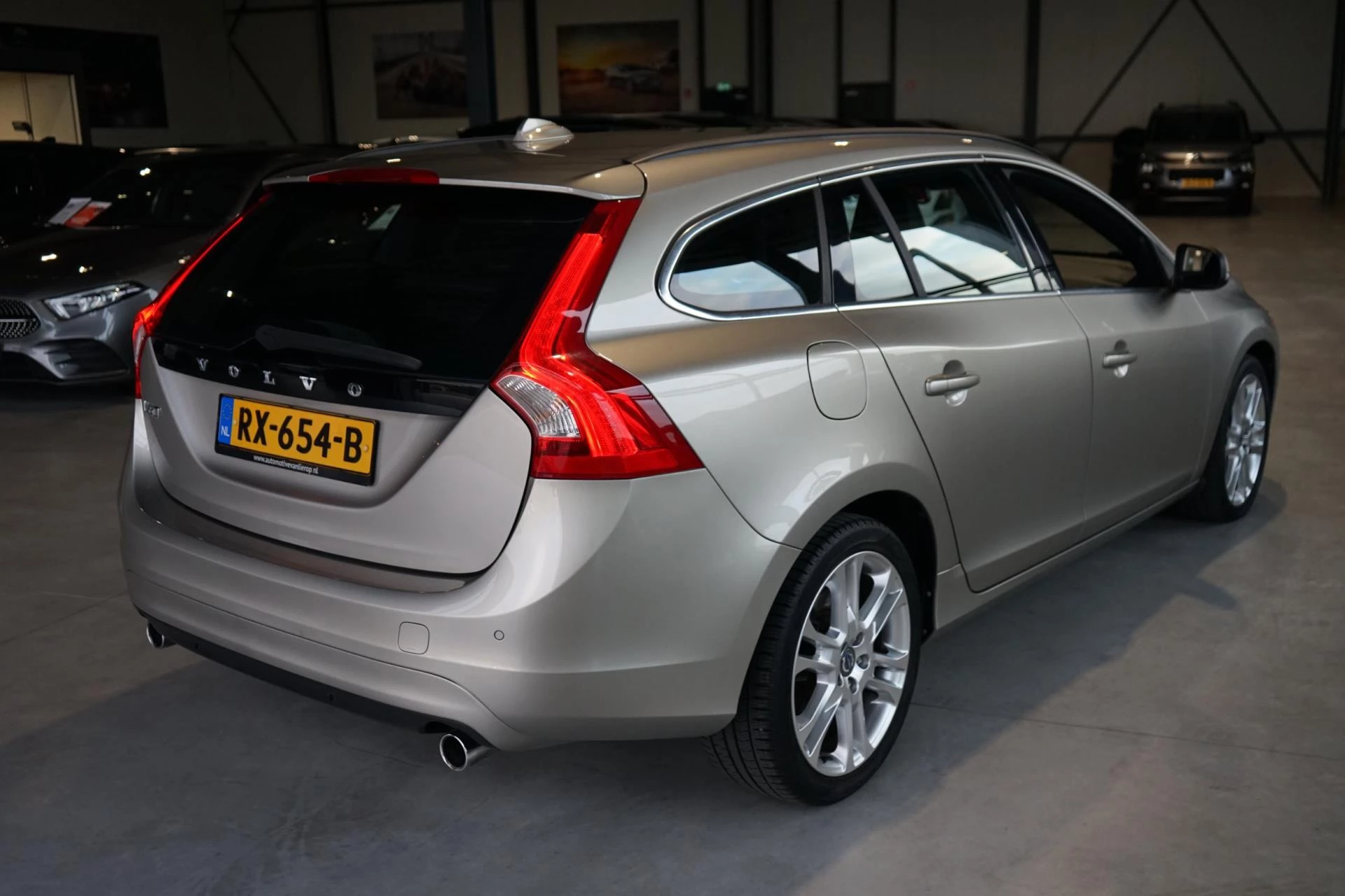 Hoofdafbeelding Volvo V60