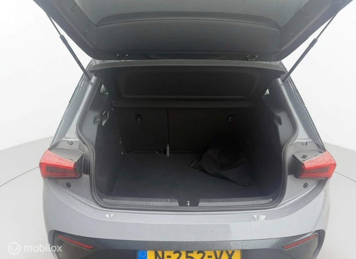 Hoofdafbeelding CUPRA Born