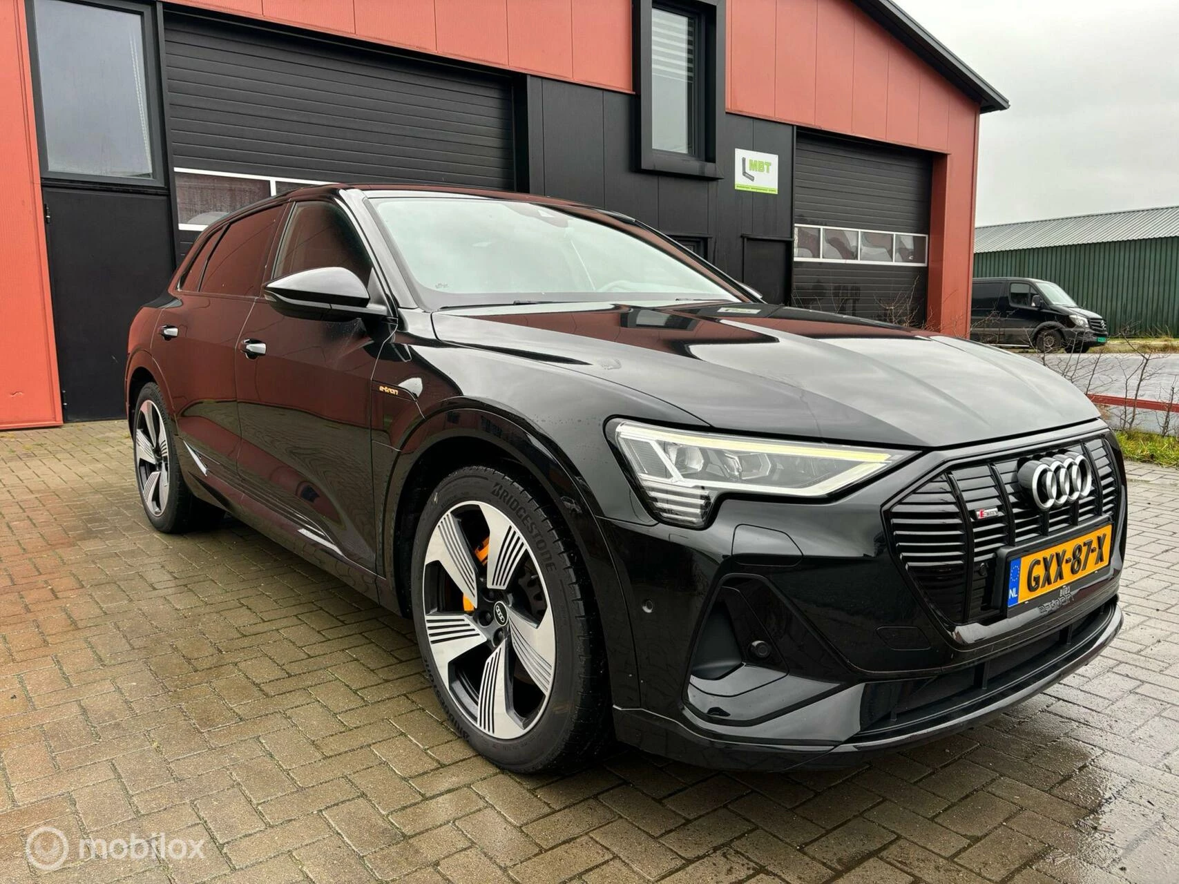 Hoofdafbeelding Audi e-tron