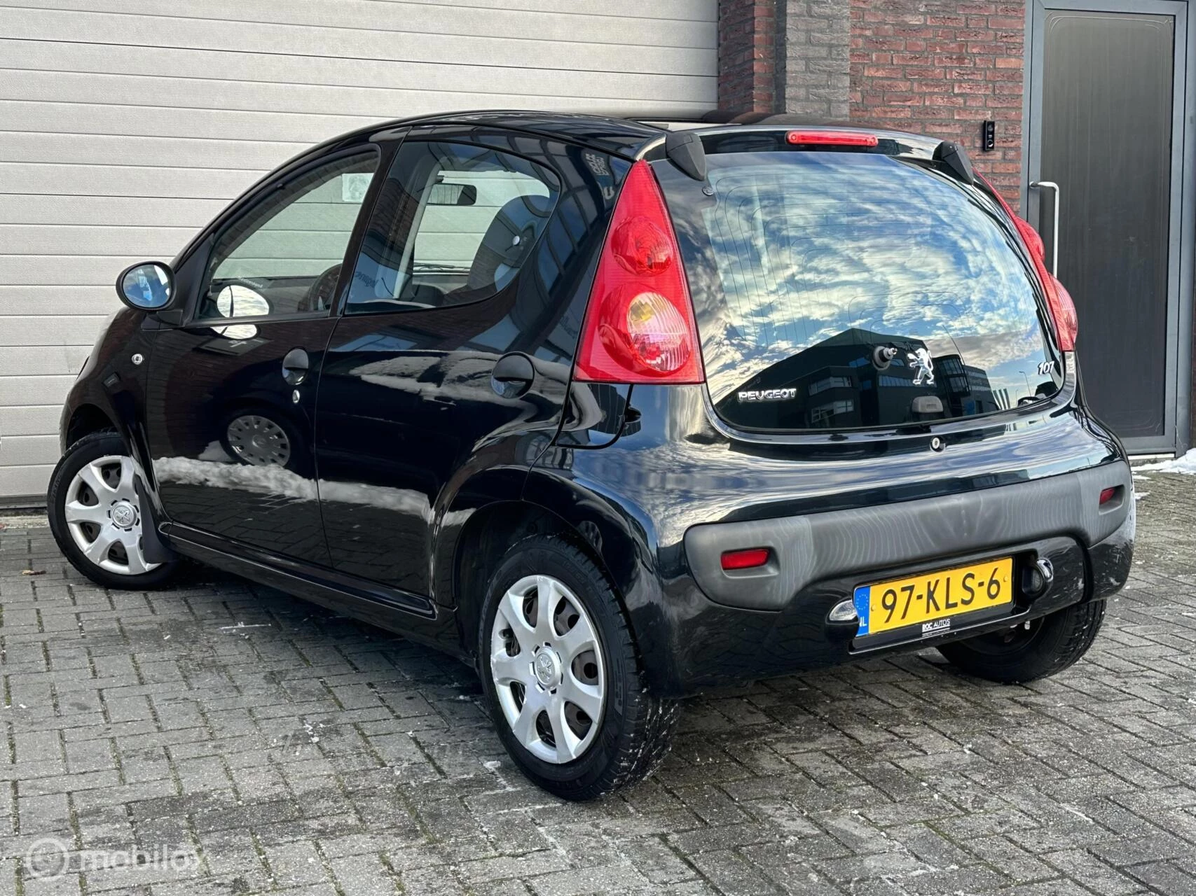 Hoofdafbeelding Peugeot 107