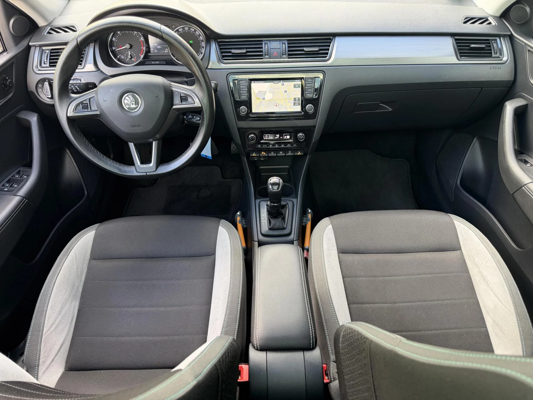 Hoofdafbeelding Škoda Rapid