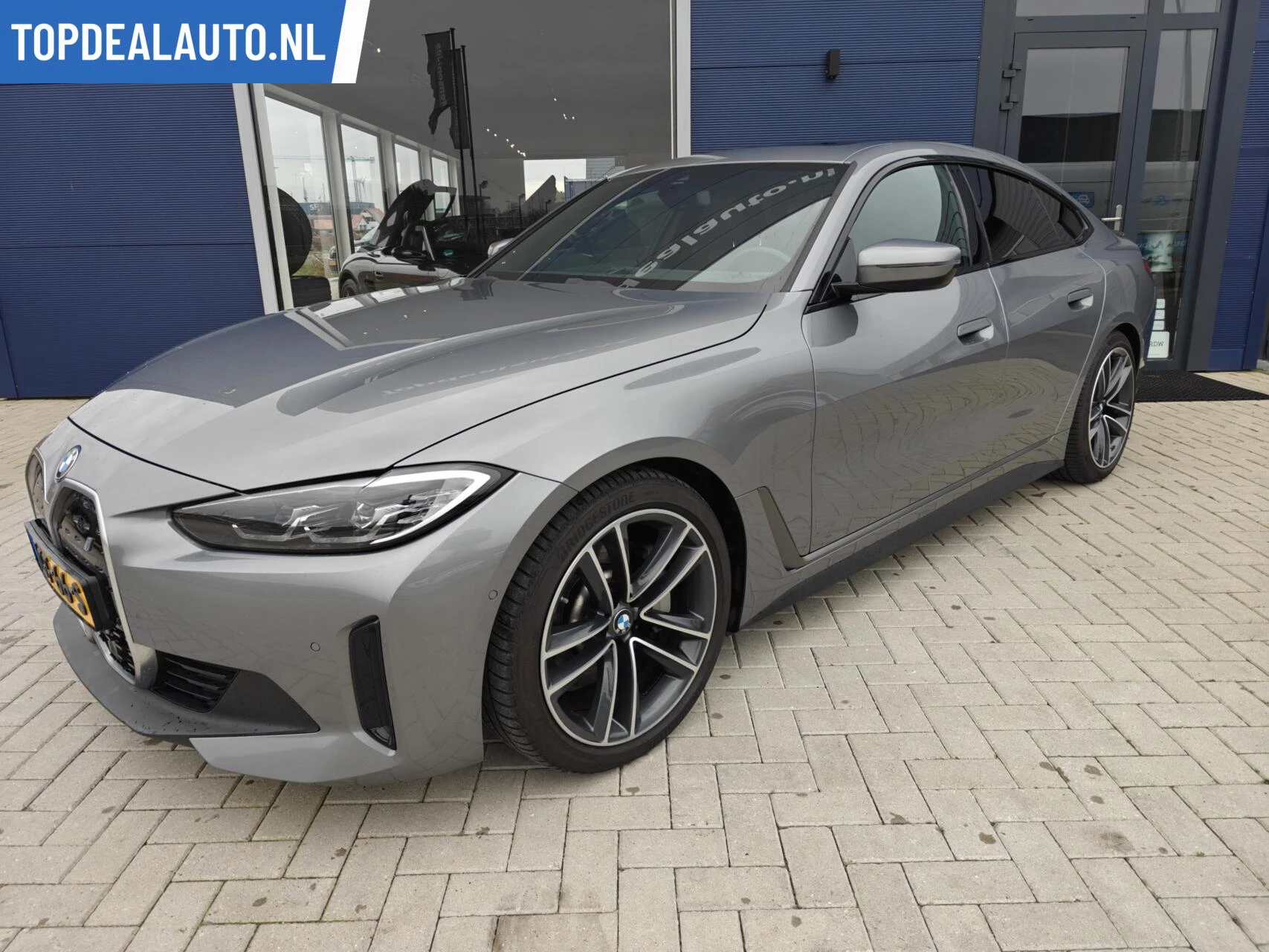 Hoofdafbeelding BMW i4