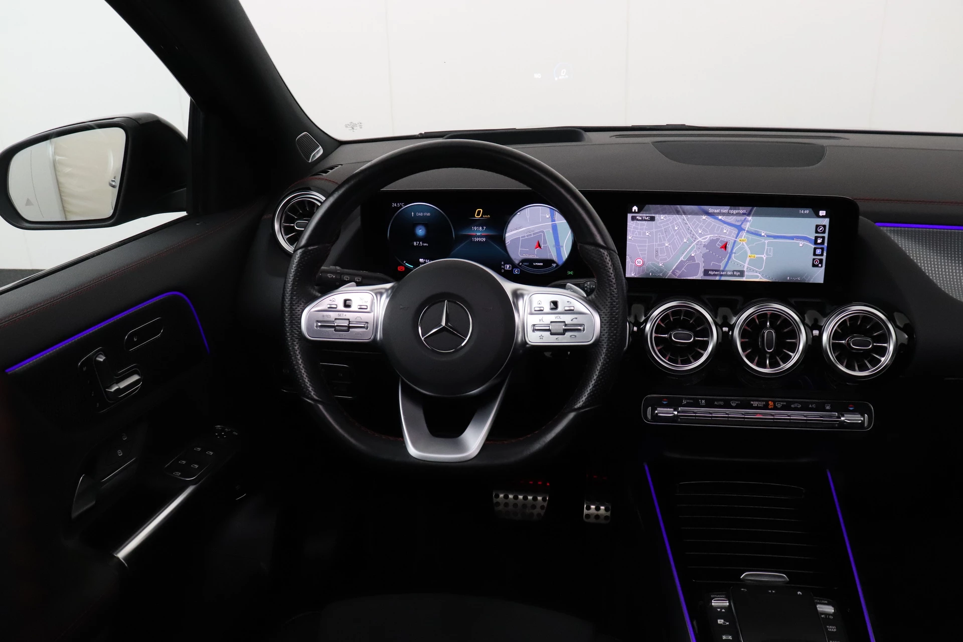 Hoofdafbeelding Mercedes-Benz EQA
