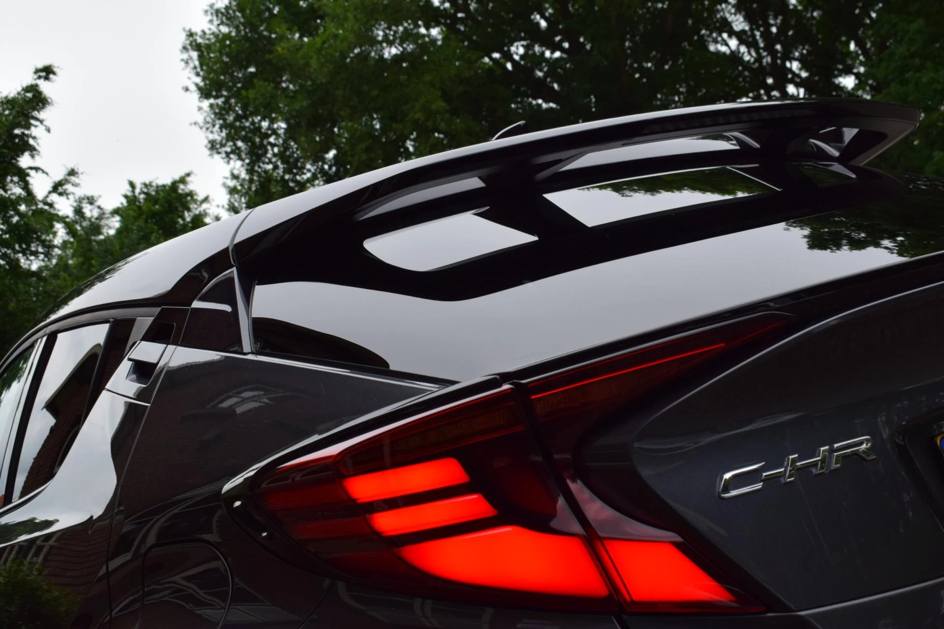 Hoofdafbeelding Toyota C-HR