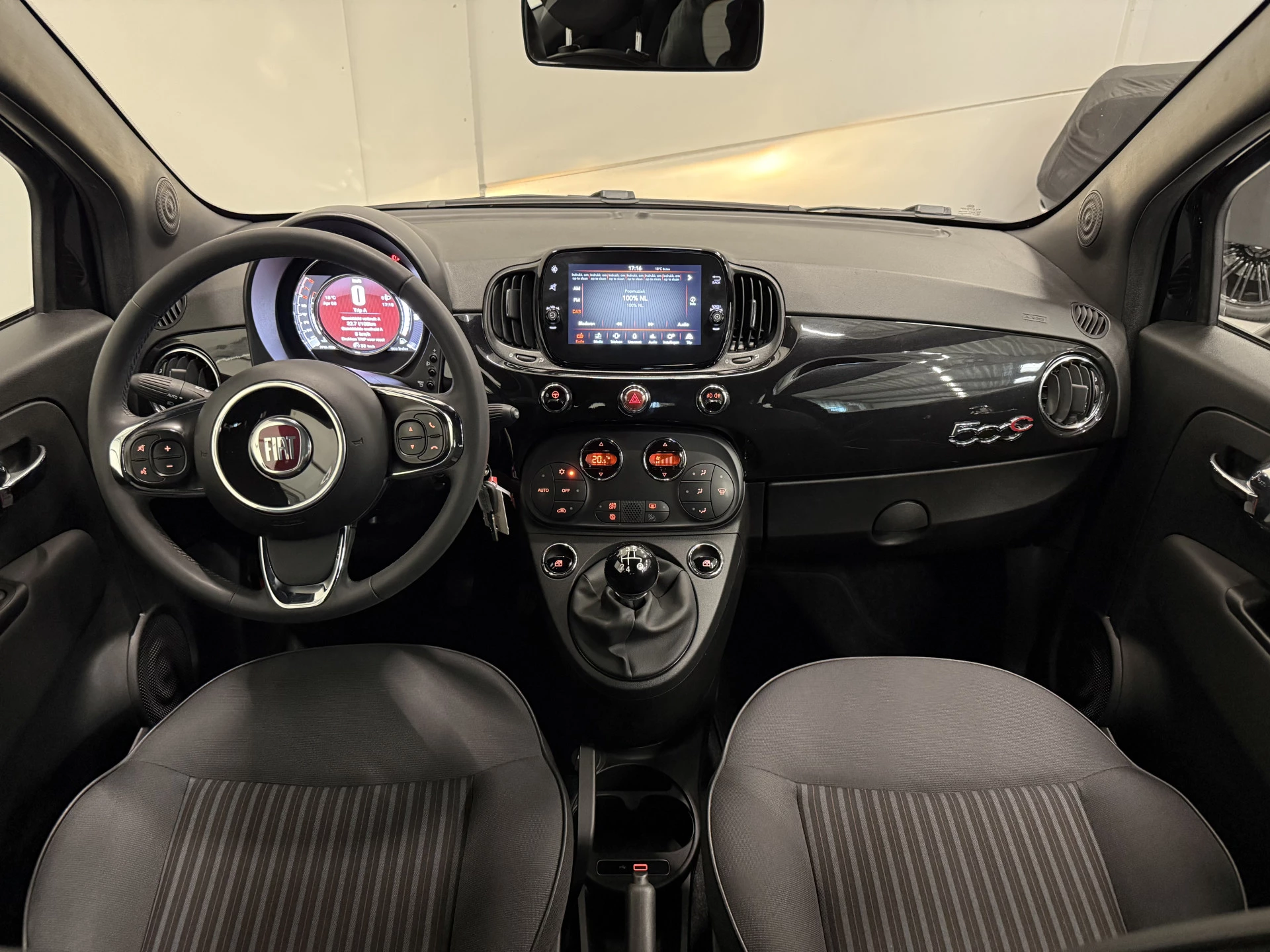 Hoofdafbeelding Fiat 500C