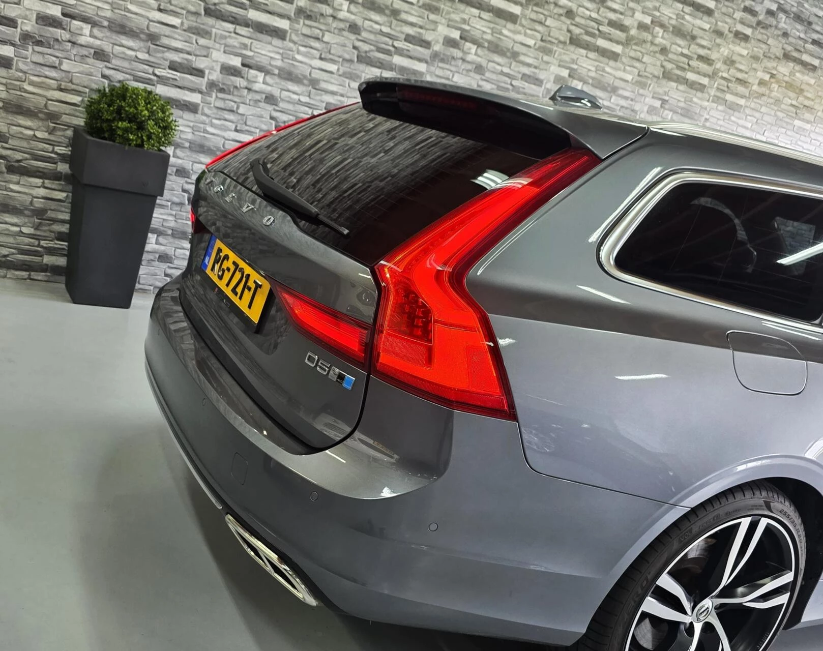 Hoofdafbeelding Volvo V90