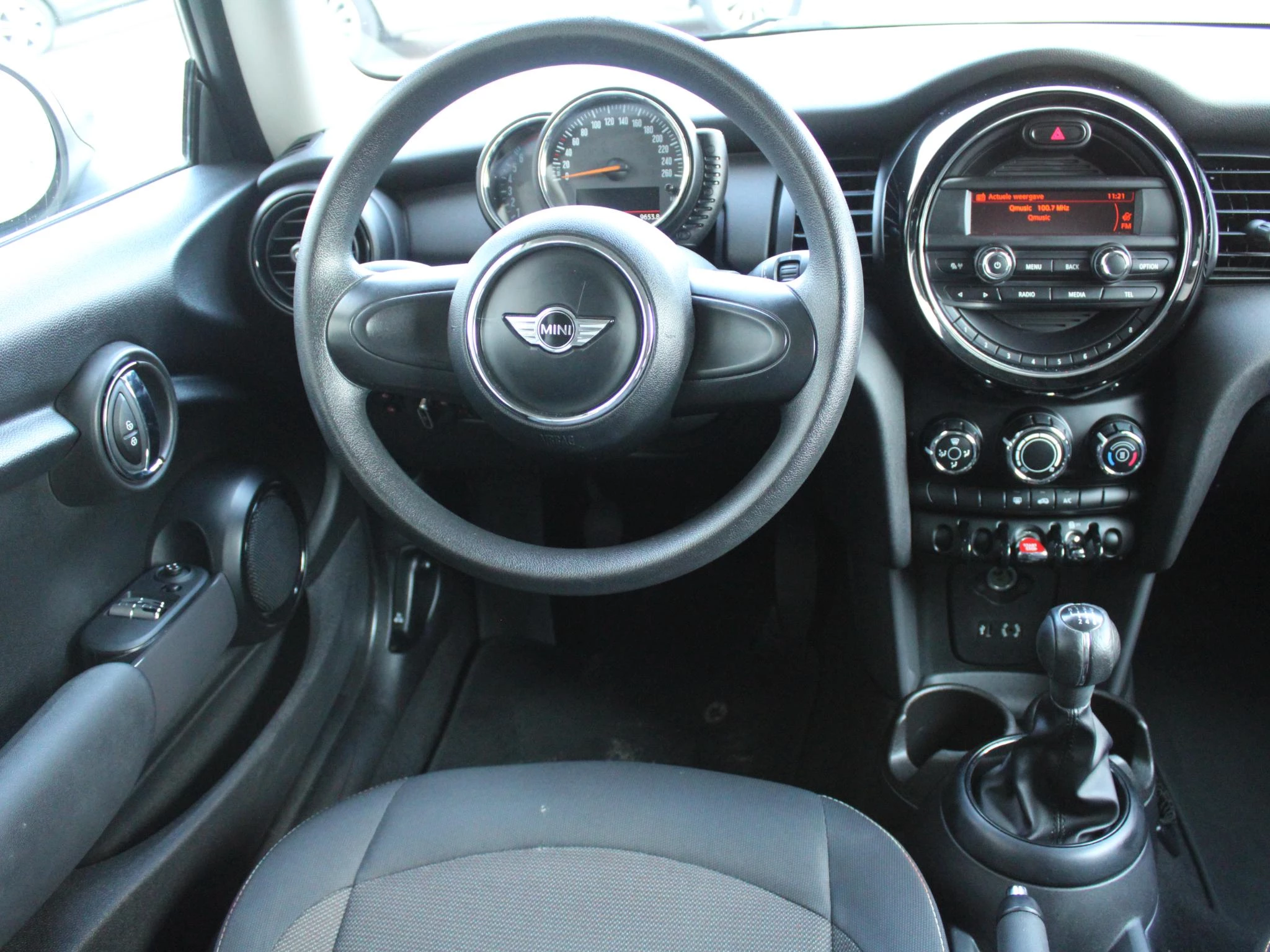 Hoofdafbeelding MINI One