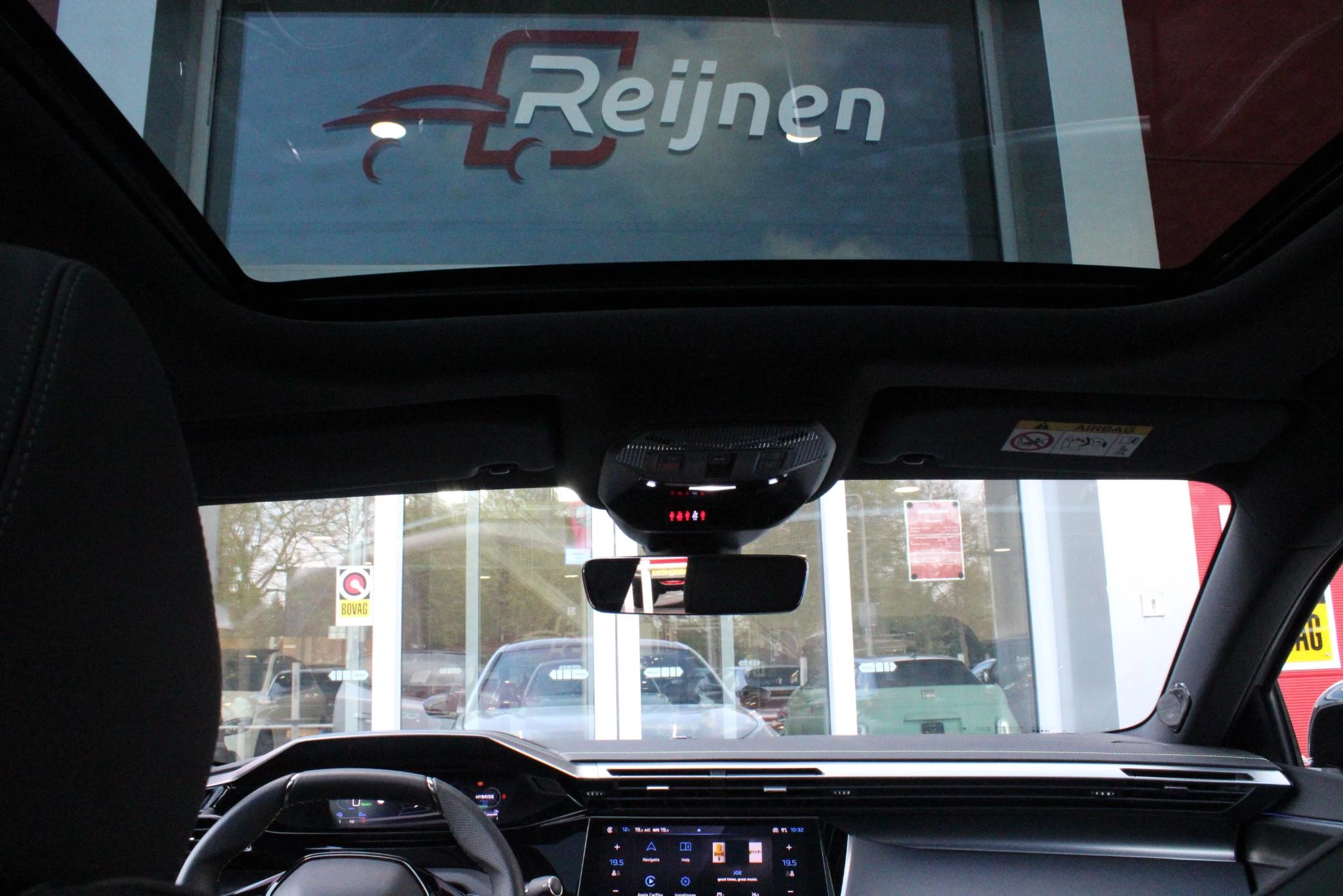 Hoofdafbeelding Peugeot 408
