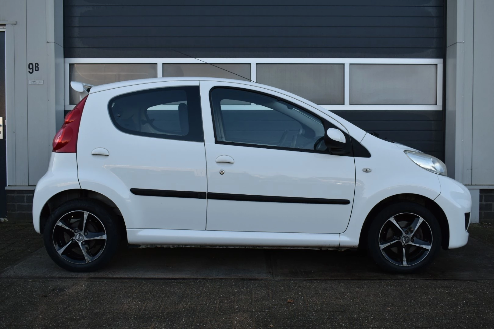 Hoofdafbeelding Peugeot 107