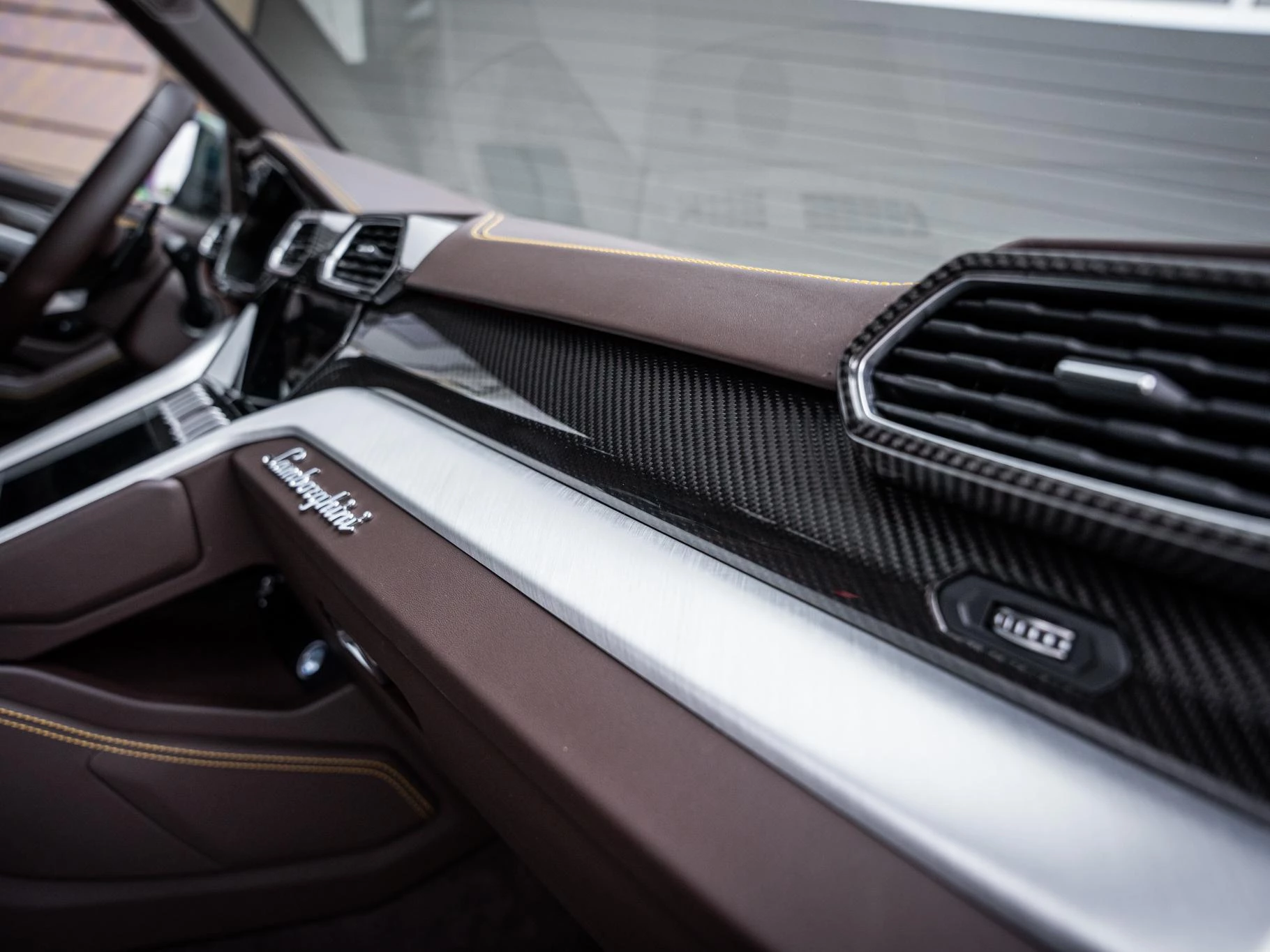 Hoofdafbeelding Lamborghini Urus