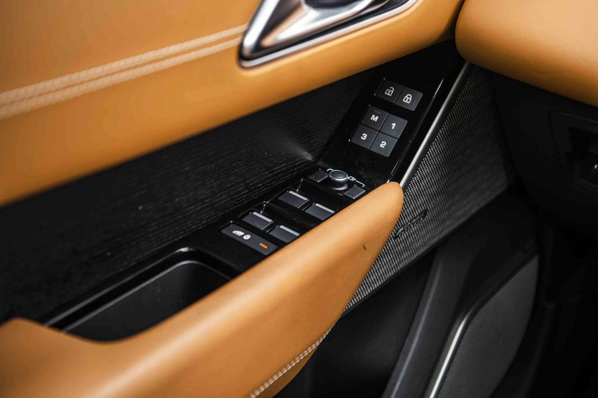 Hoofdafbeelding Land Rover Range Rover Velar