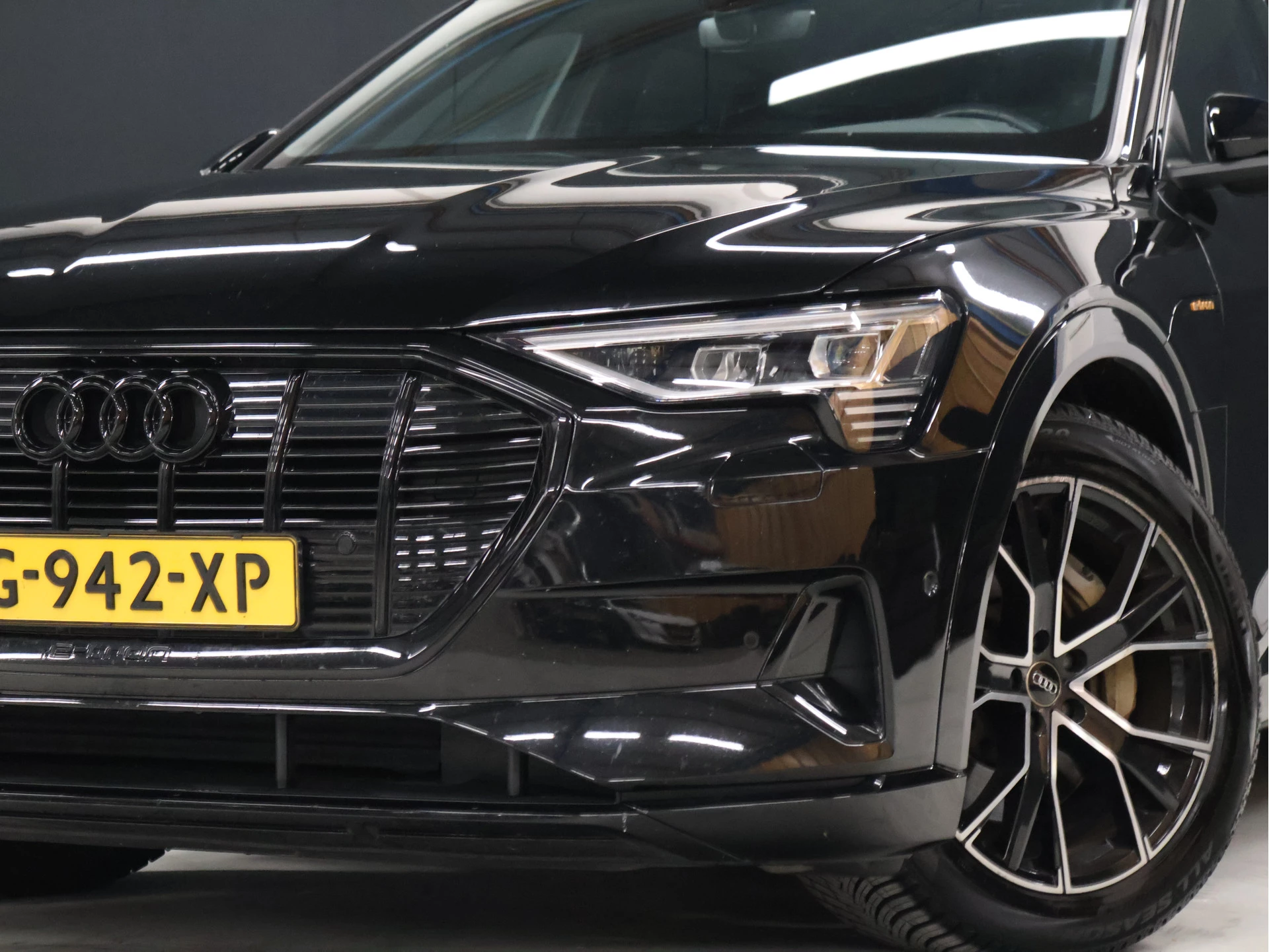 Hoofdafbeelding Audi e-tron