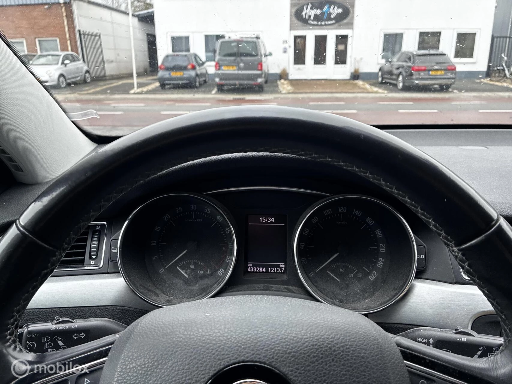 Hoofdafbeelding Škoda Superb