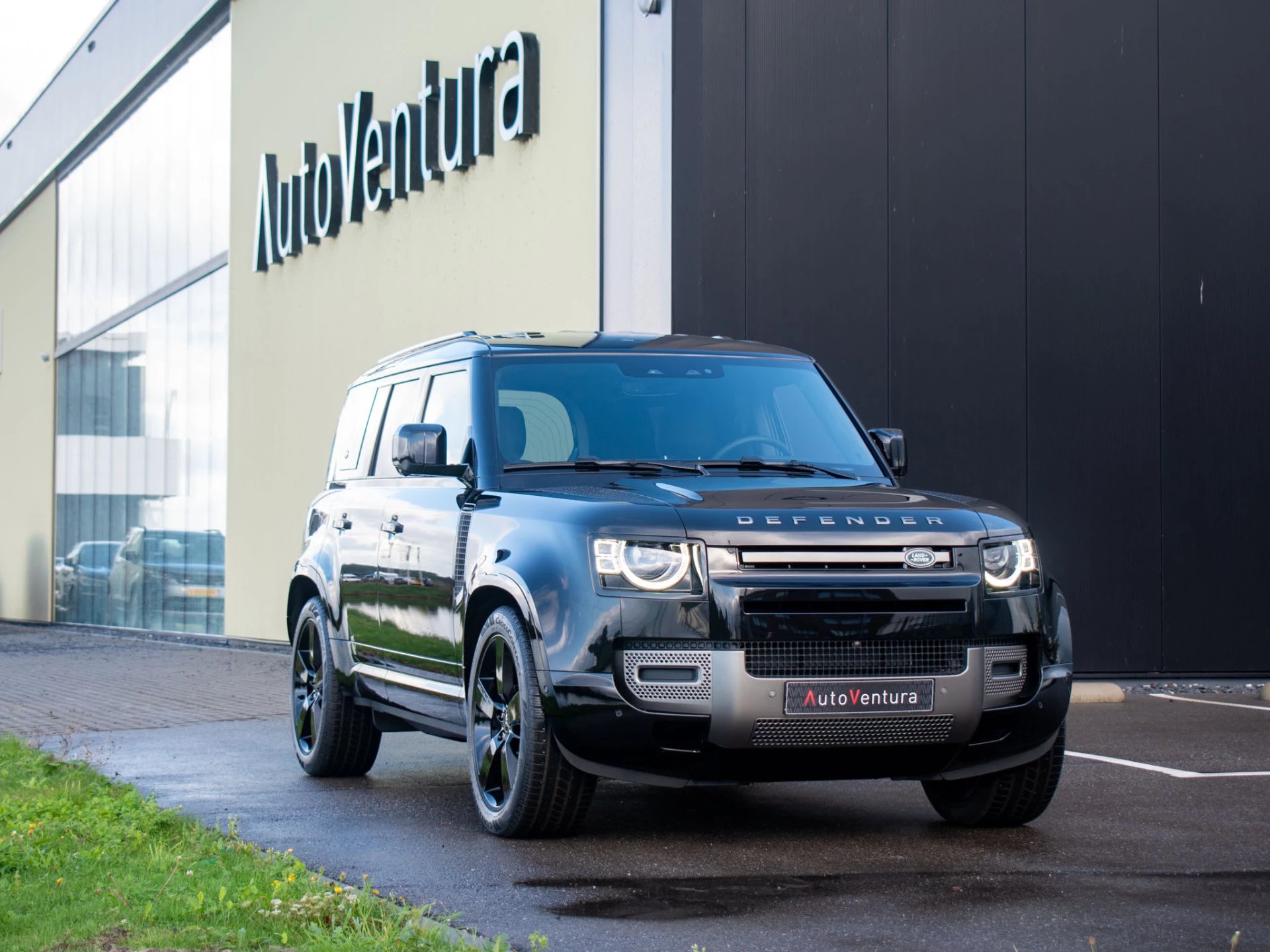 Hoofdafbeelding Land Rover Defender